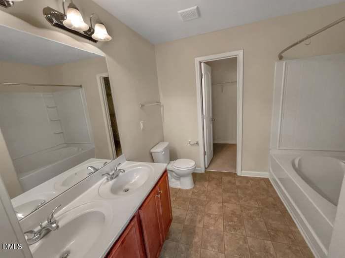 8 Tumlin Court Property Photo 18