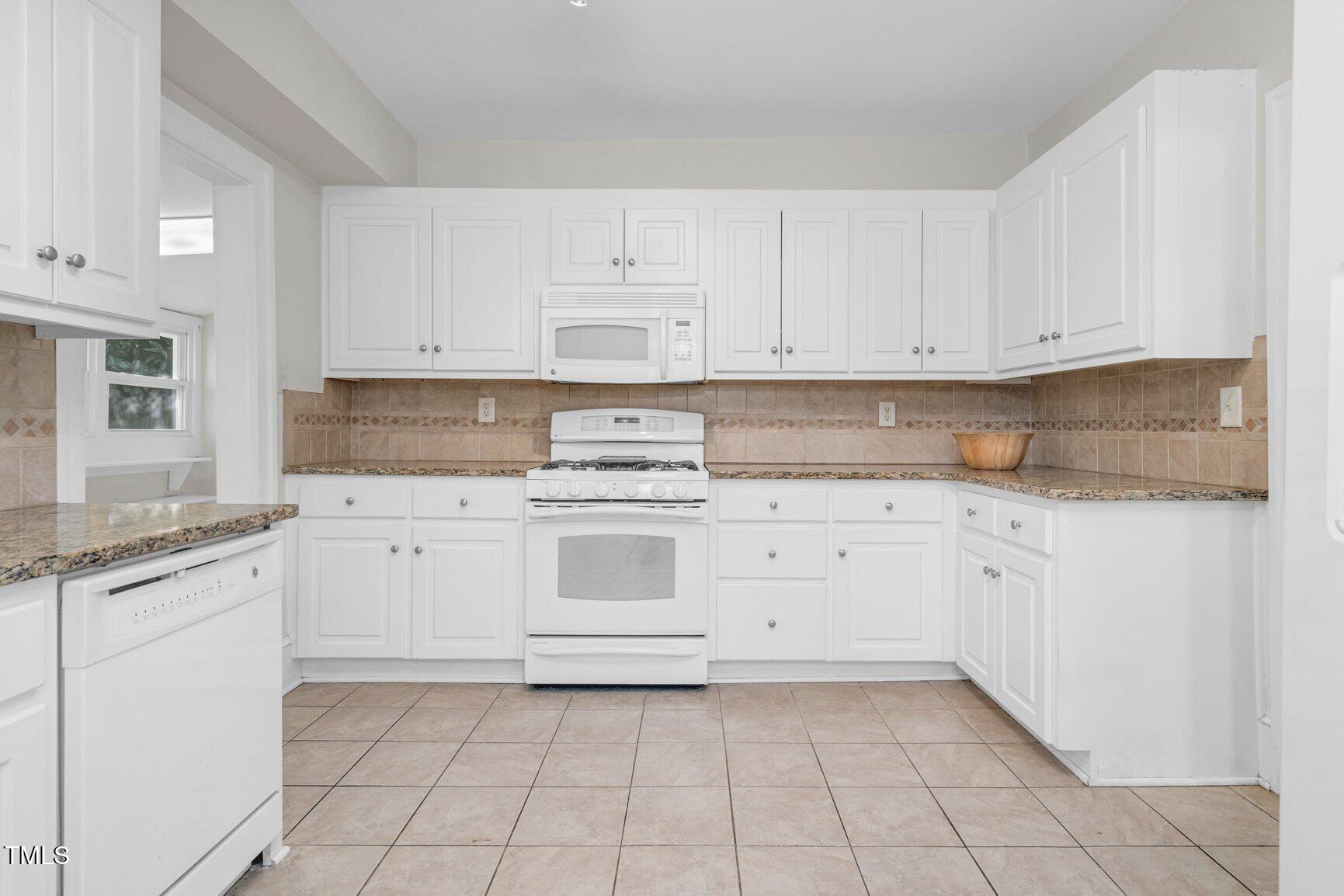 605 Saint David Street Property Photo 12