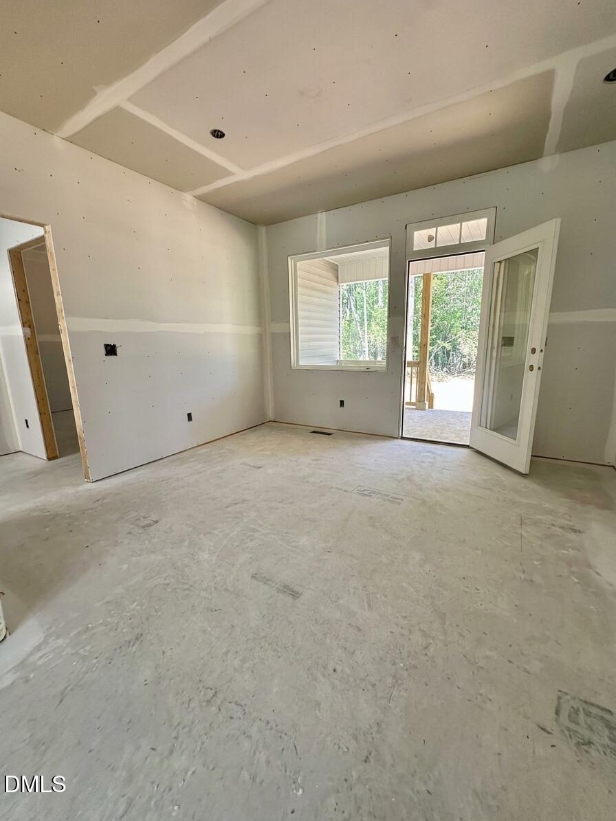 680 Jasmine Road Property Photo 6