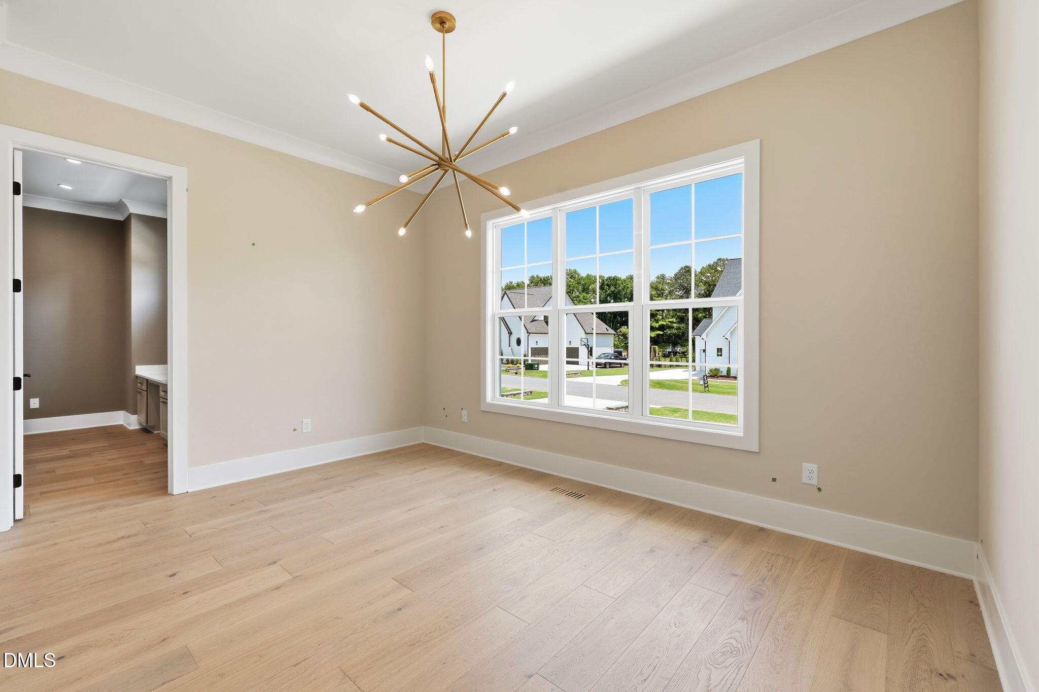 5864 Carriage Gate Drive Property Photo 9