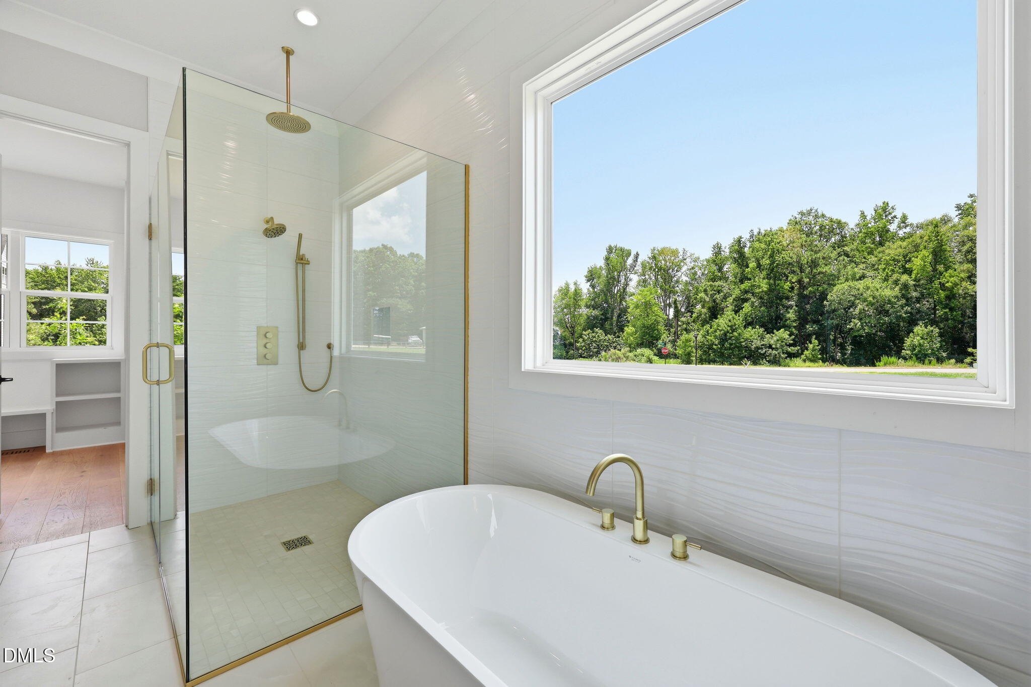 5864 Carriage Gate Drive Property Photo 16