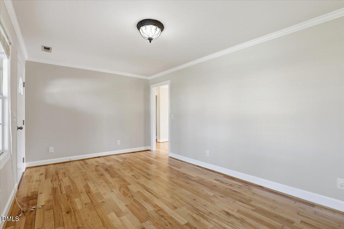 133 Crescent Street Property Photo 8