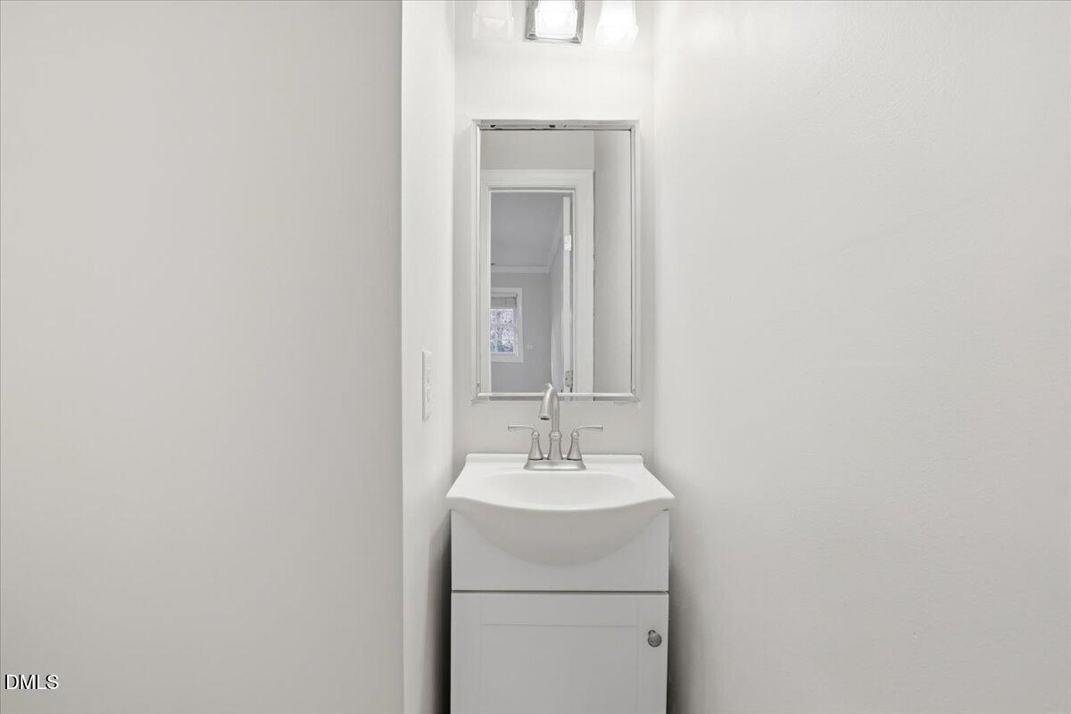133 Crescent Street Property Photo 26