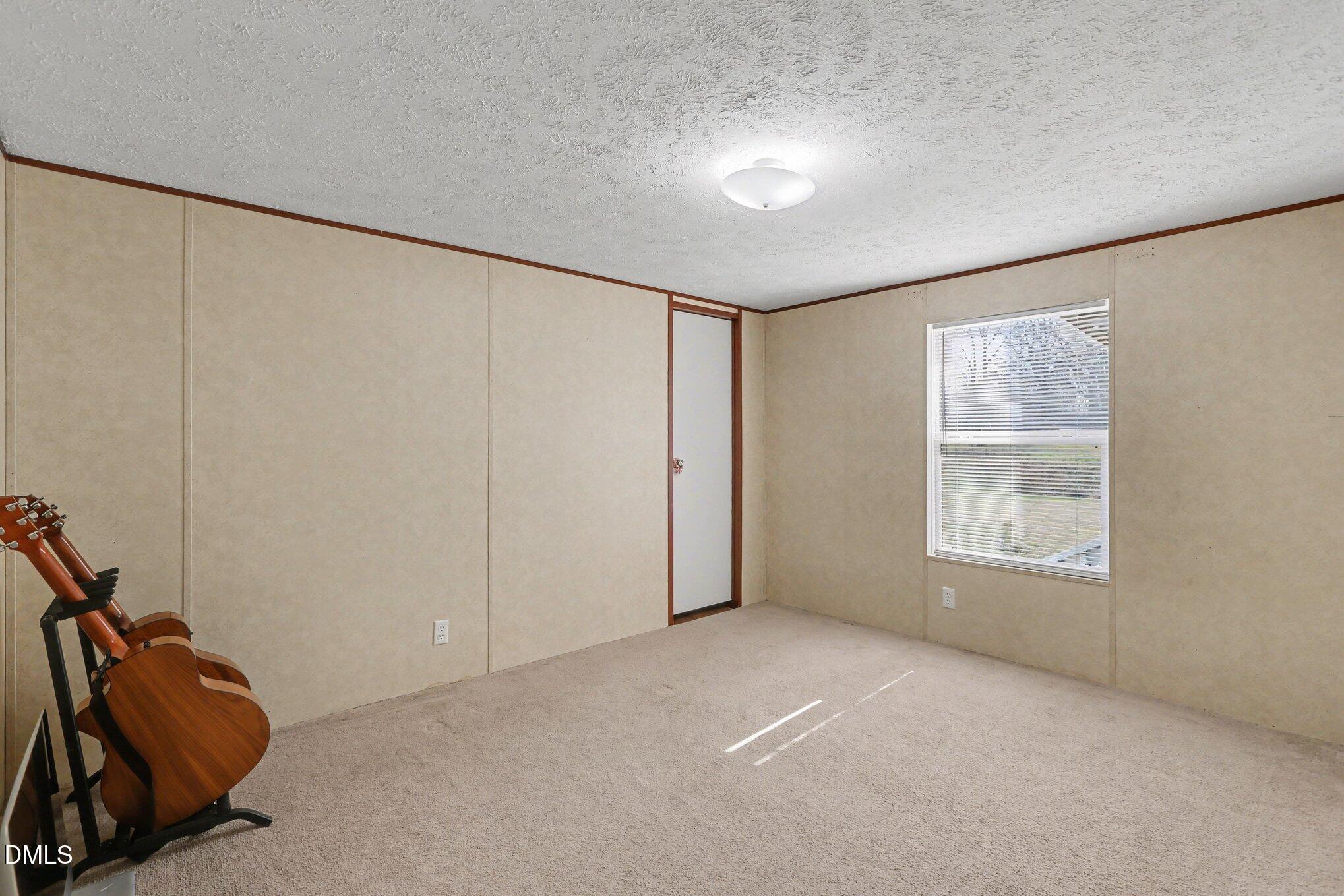 4963 Thom Road Property Photo 18
