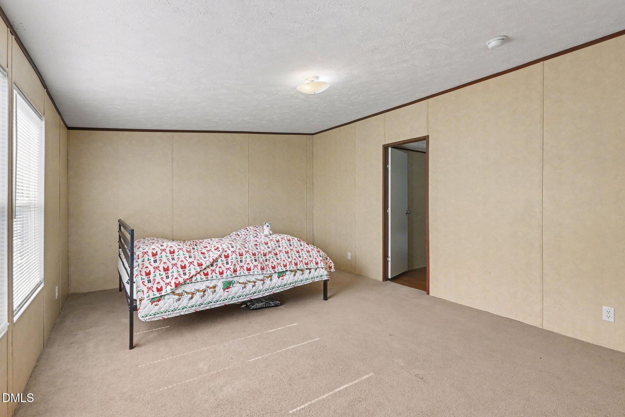 4963 Thom Road Property Photo 21