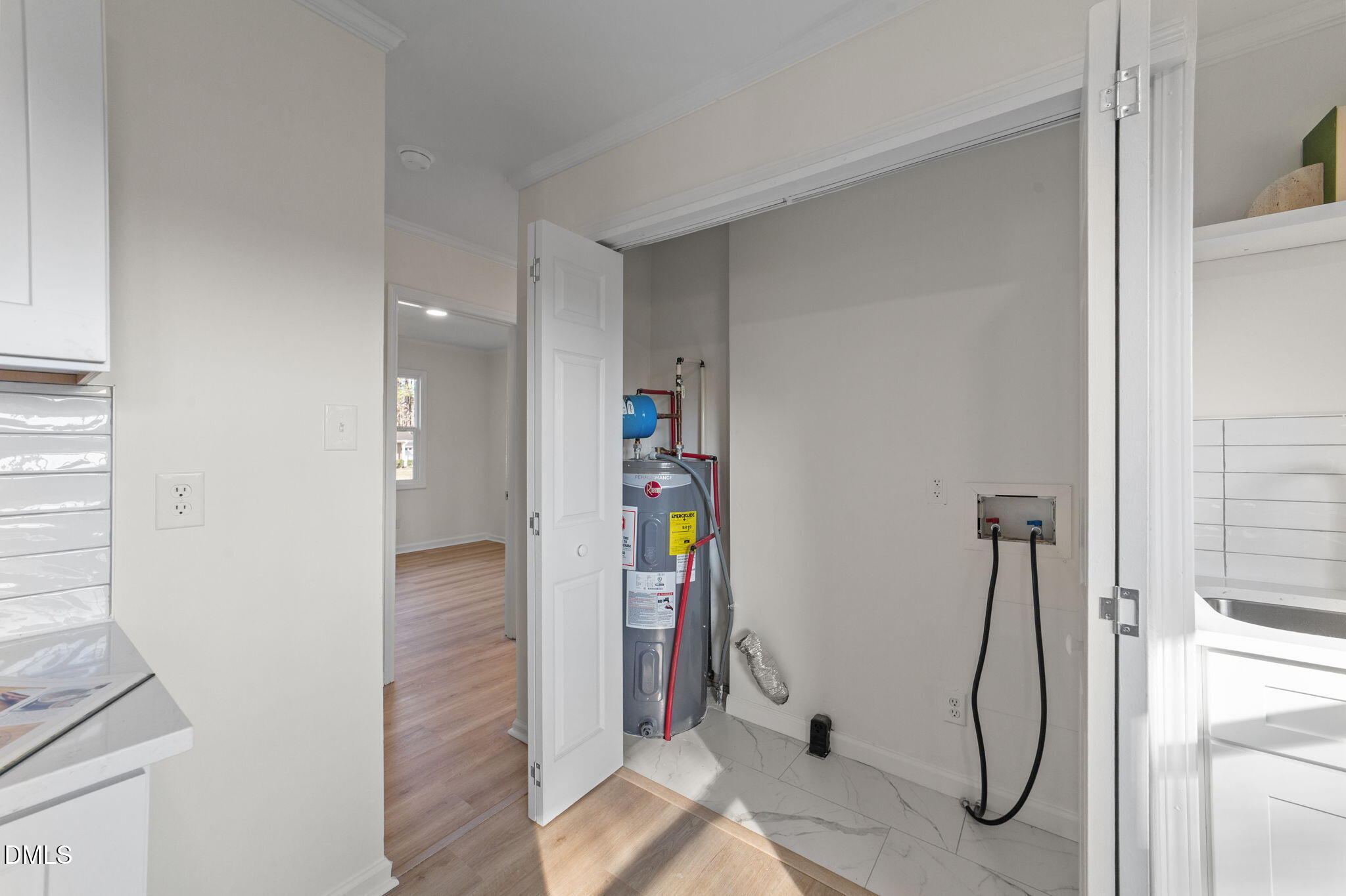 206 Plaza Drive Property Photo 13