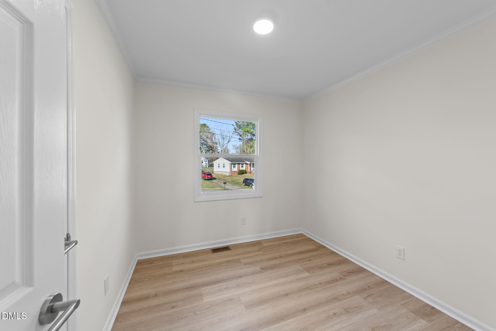 206 Plaza Drive Property Photo 14