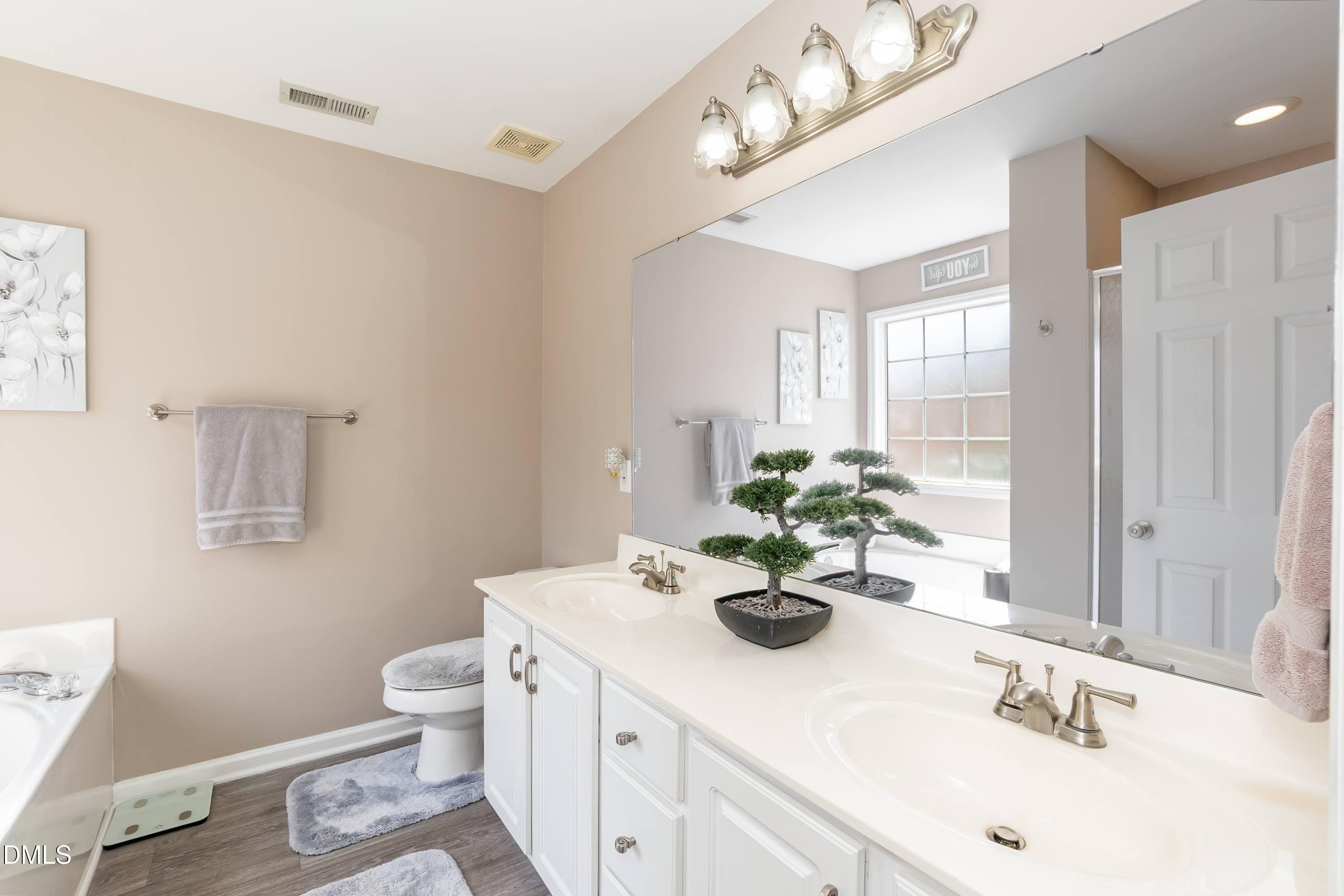 3047 Coxindale Drive Property Photo 25