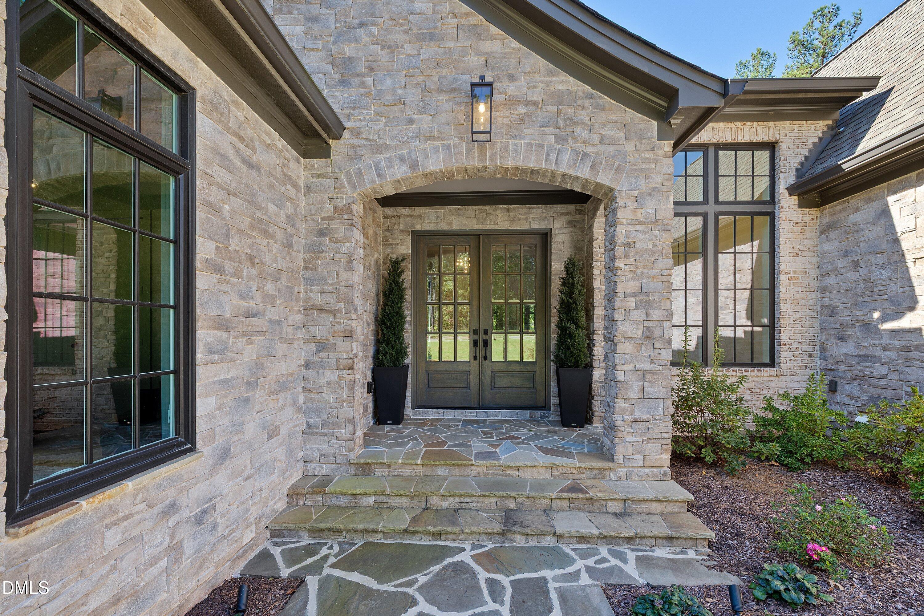 2928 Wexford Pond Way Property Photo 13