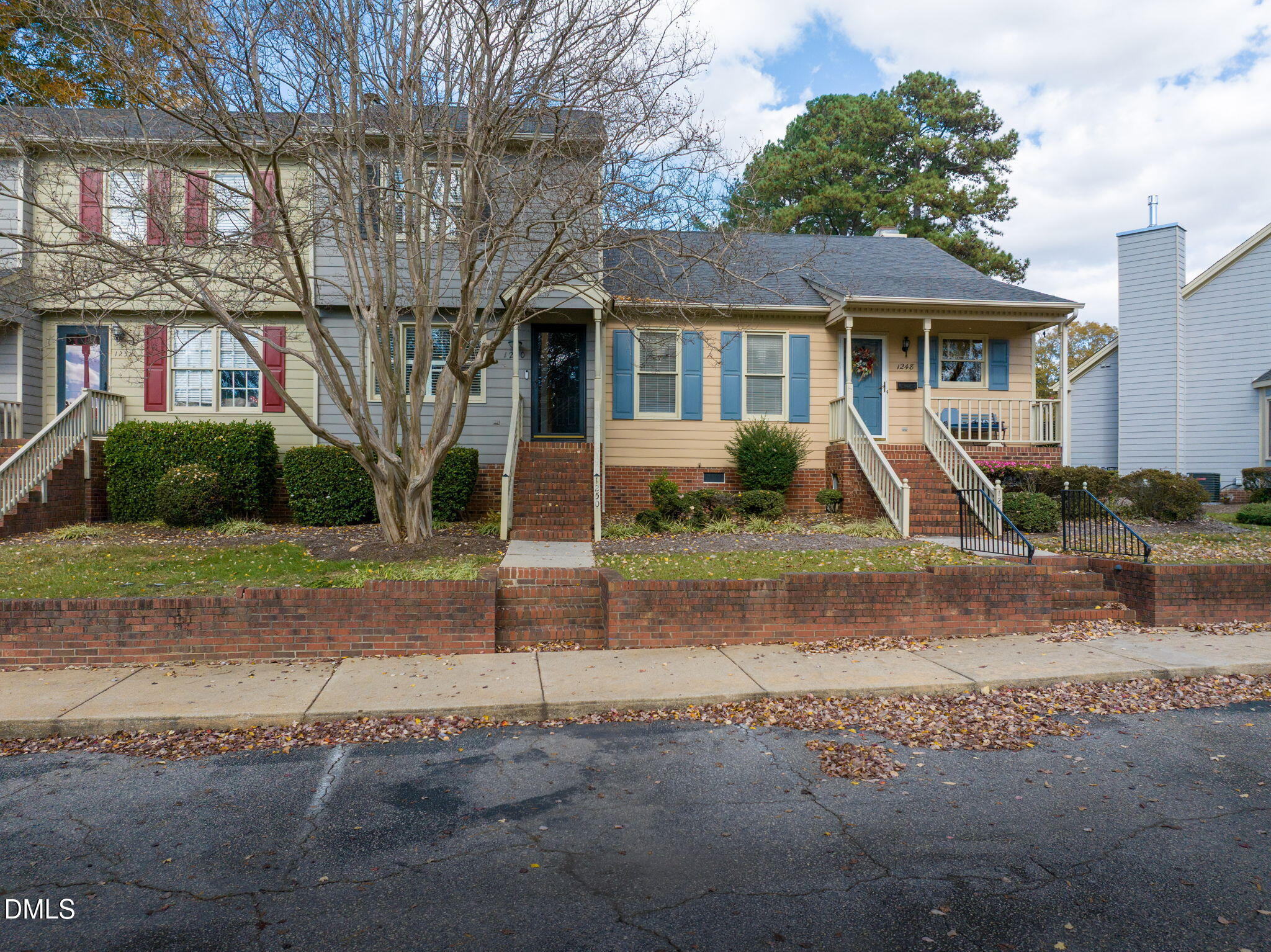 1250 Shadowbark Court Property Photo 1