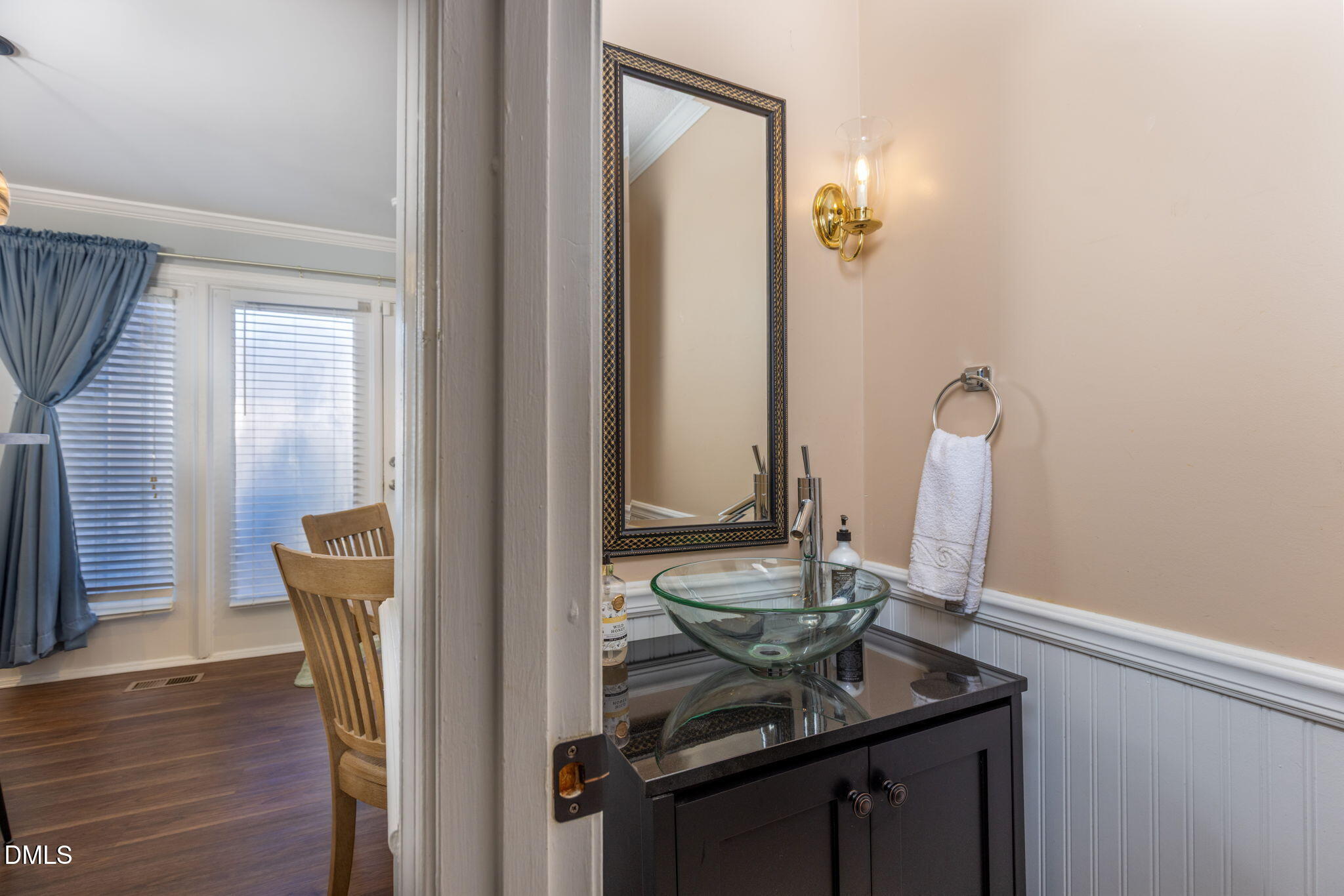 1250 Shadowbark Court Property Photo 10