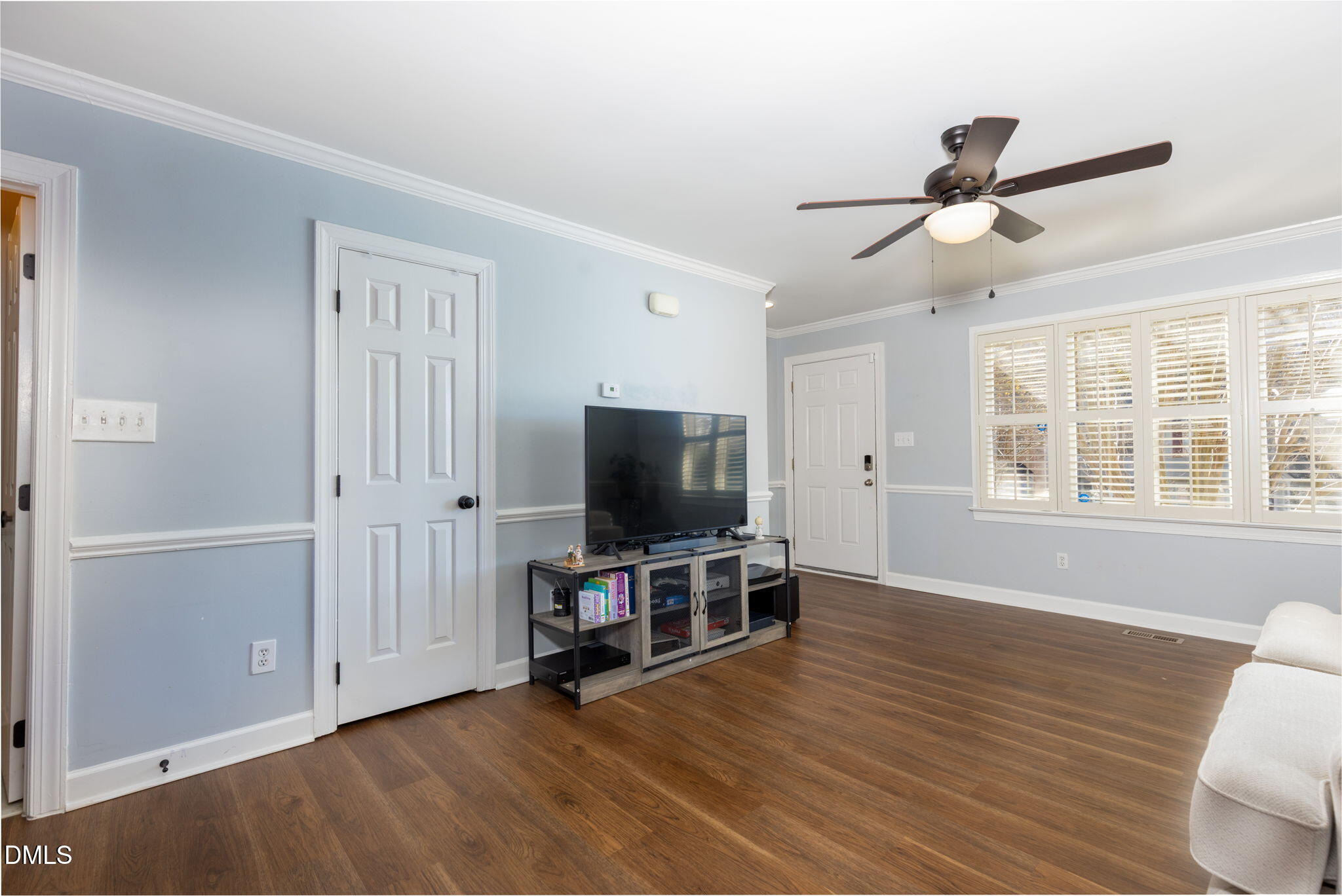 1250 Shadowbark Court Property Photo 12