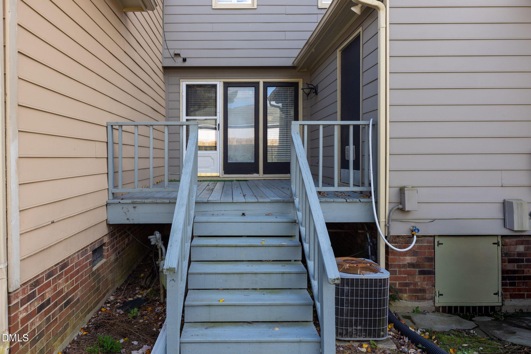 1250 Shadowbark Court Property Photo 25