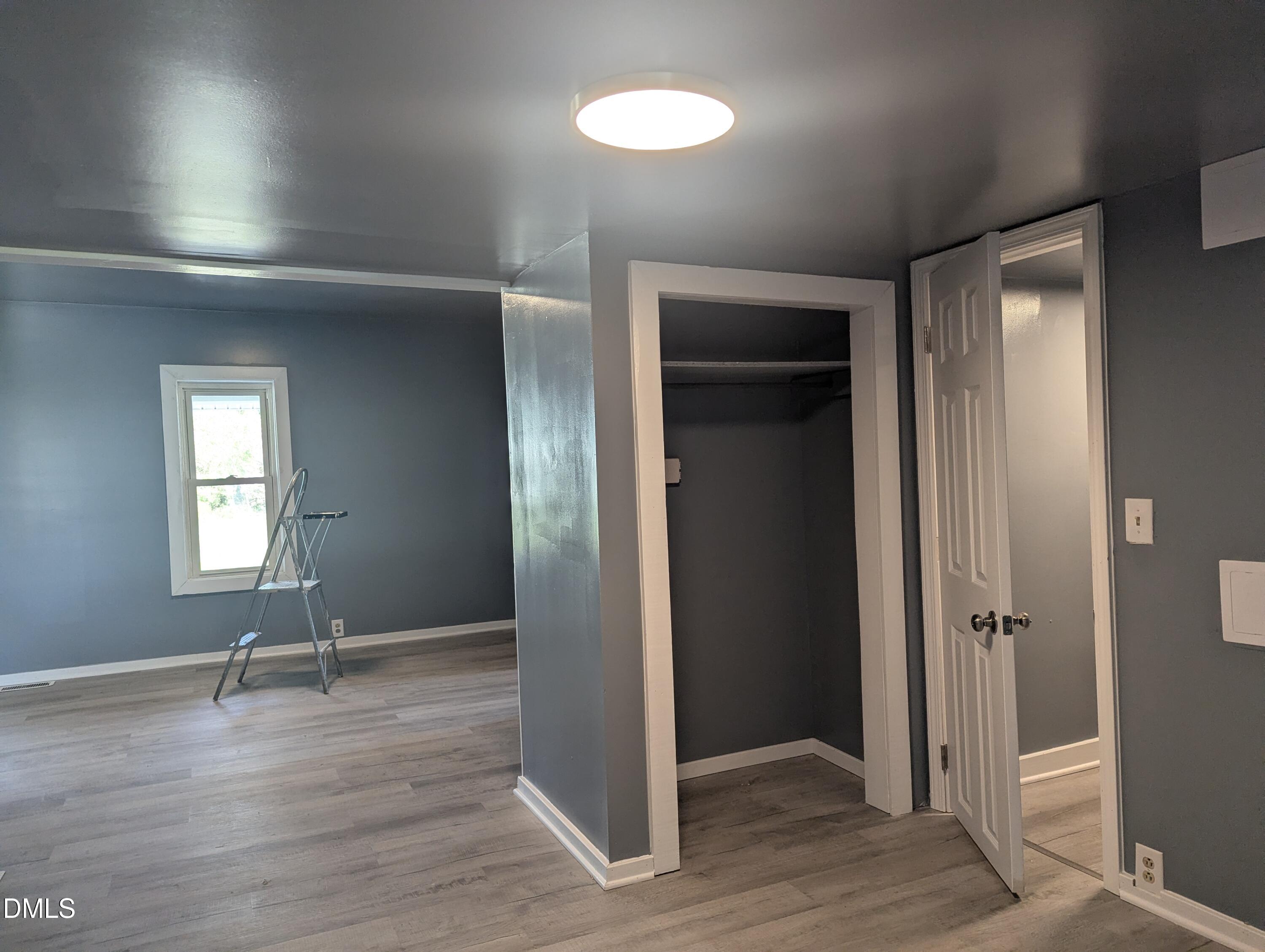502 E Surles Street Property Photo 7