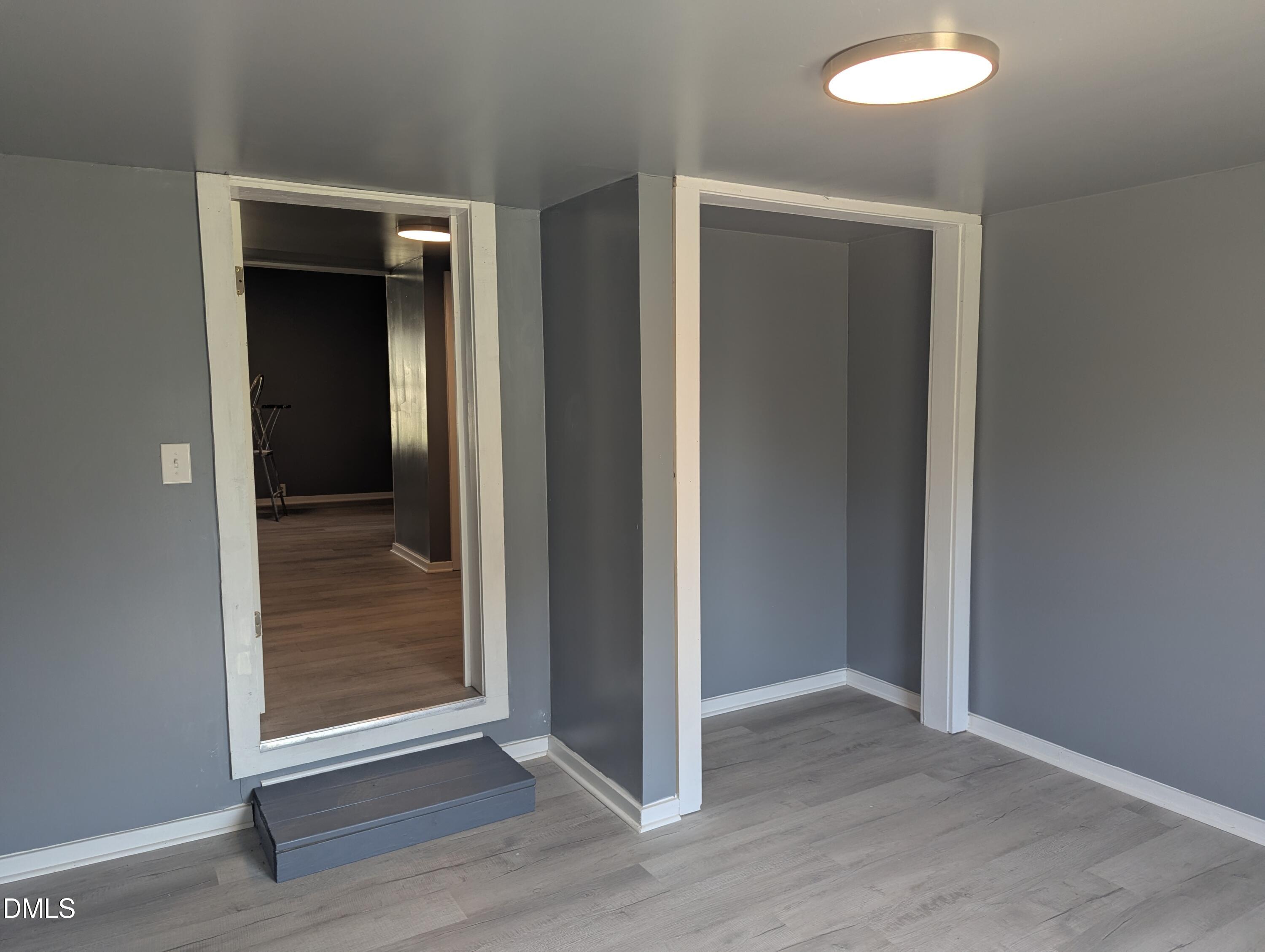502 E Surles Street Property Photo 8