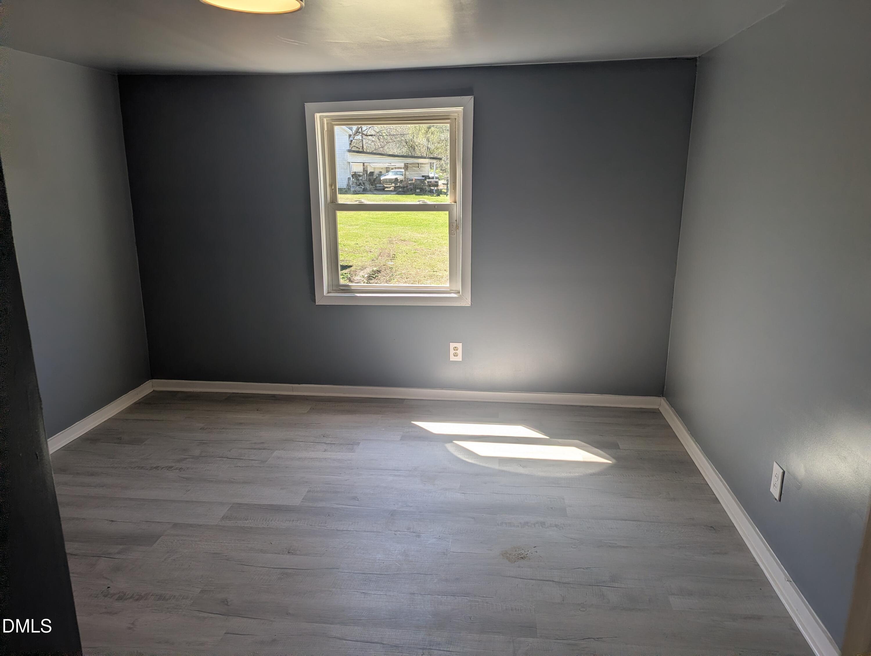 502 E Surles Street Property Photo 20