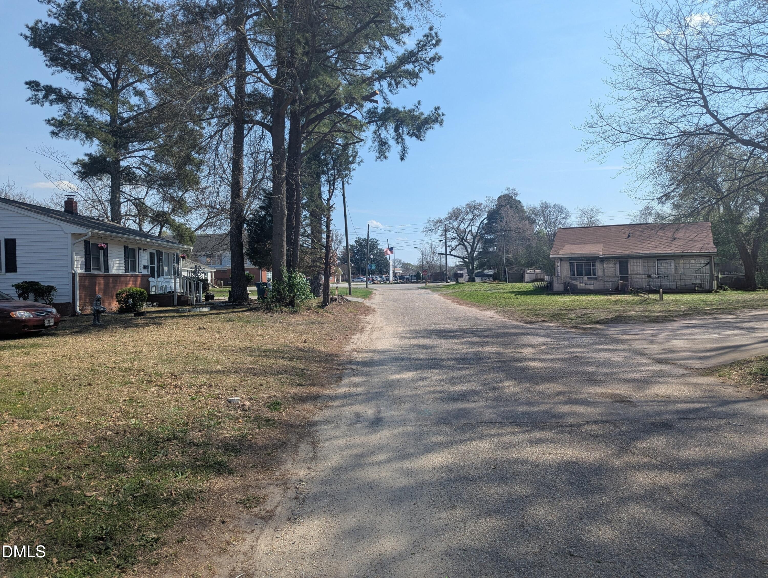 502 E Surles Street Property Photo 26