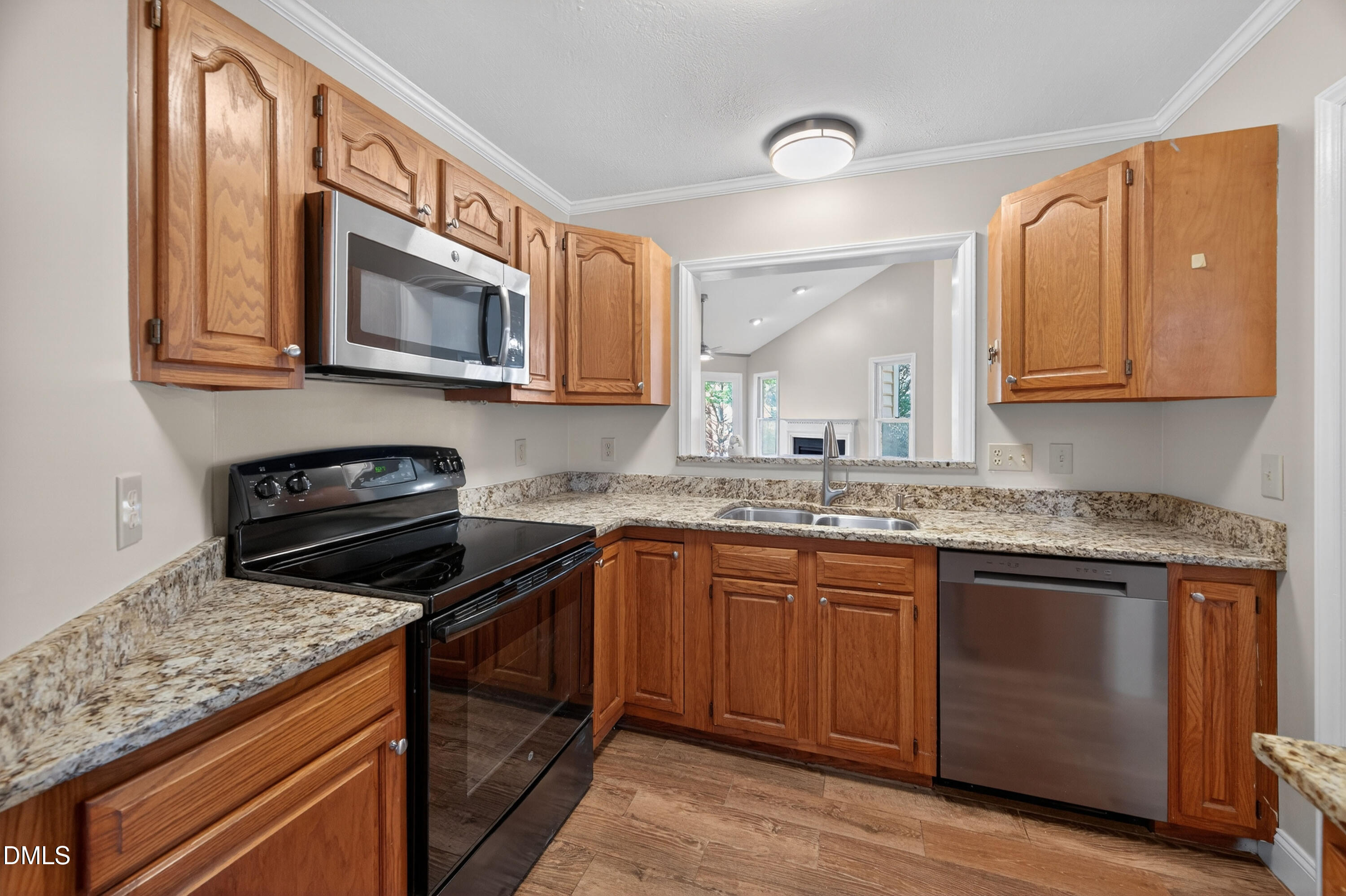 109 Linville River Road Property Photo 12
