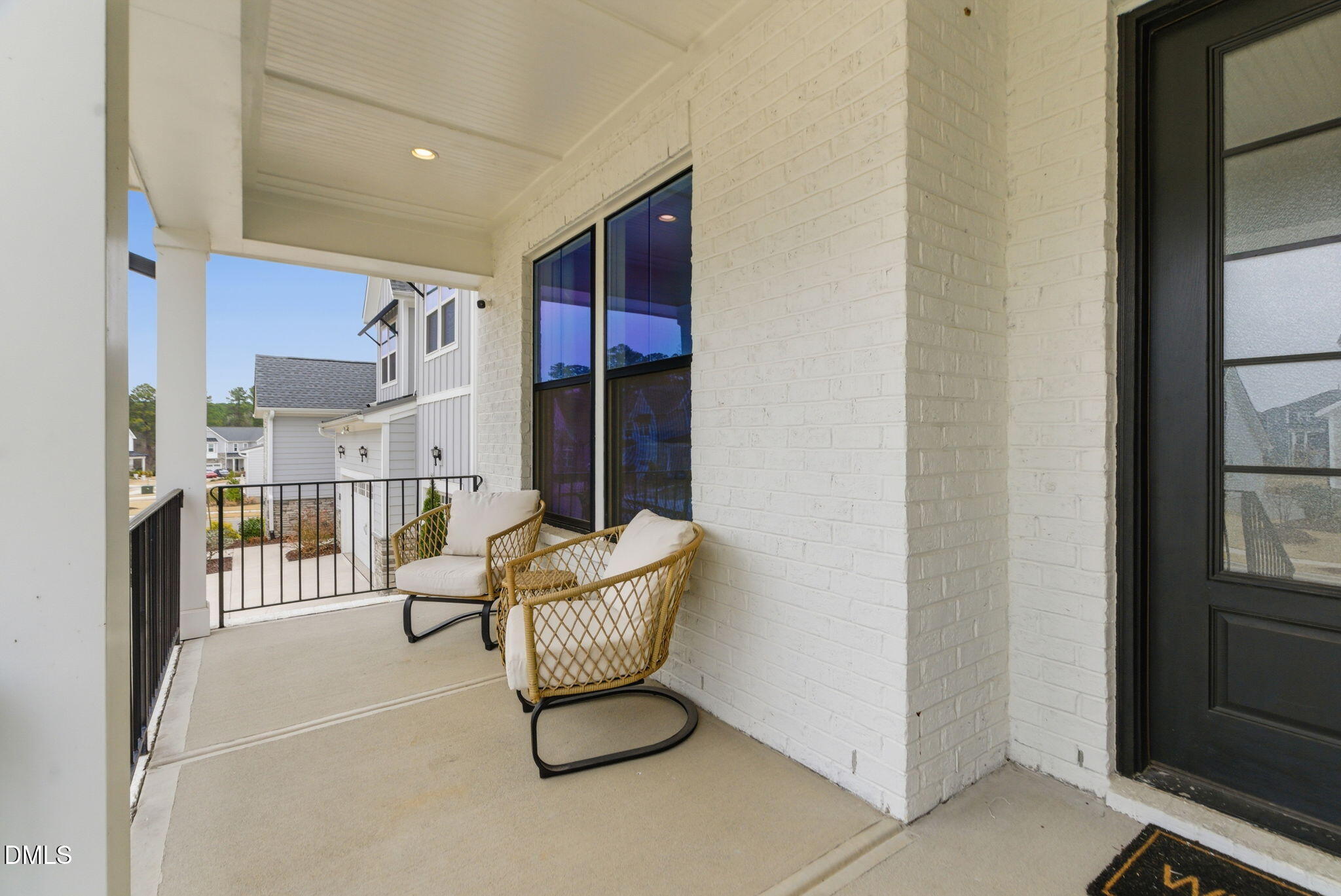 216 Artisan Park Drive Property Photo 2