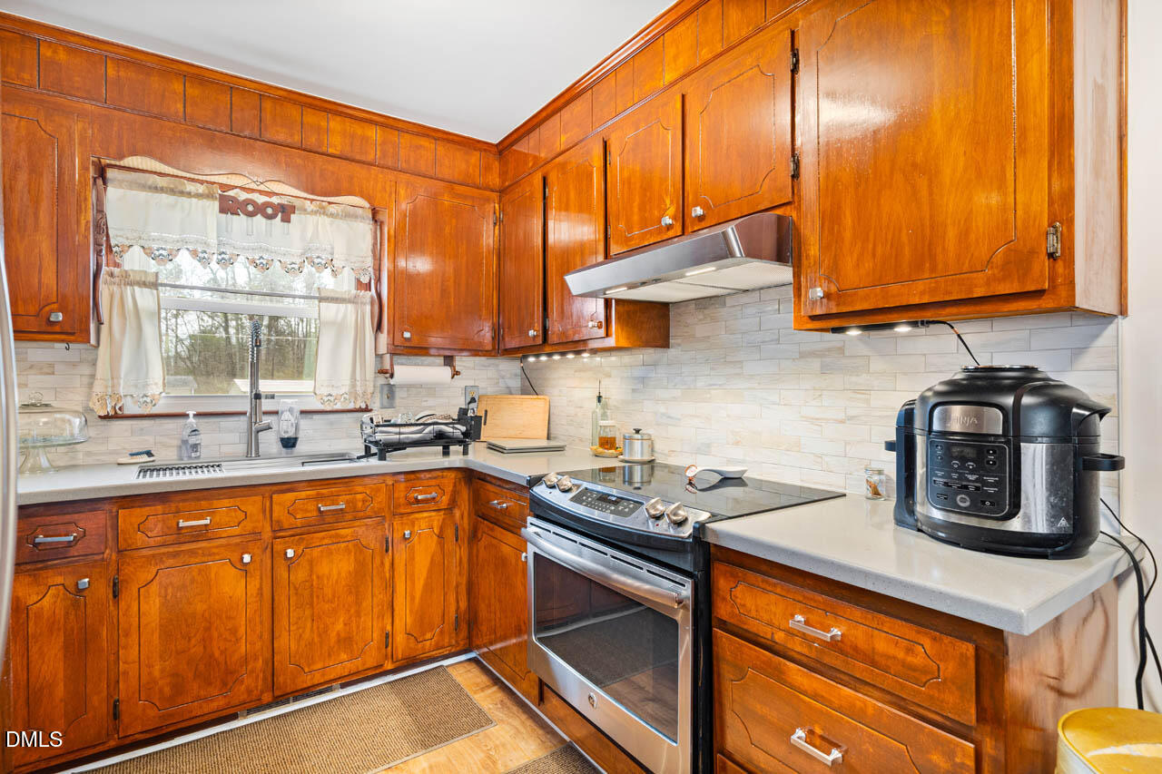 200 Sawmill Road Property Photo 9