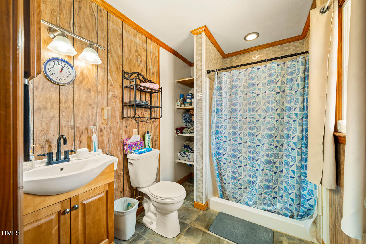 200 Sawmill Road Property Photo 23