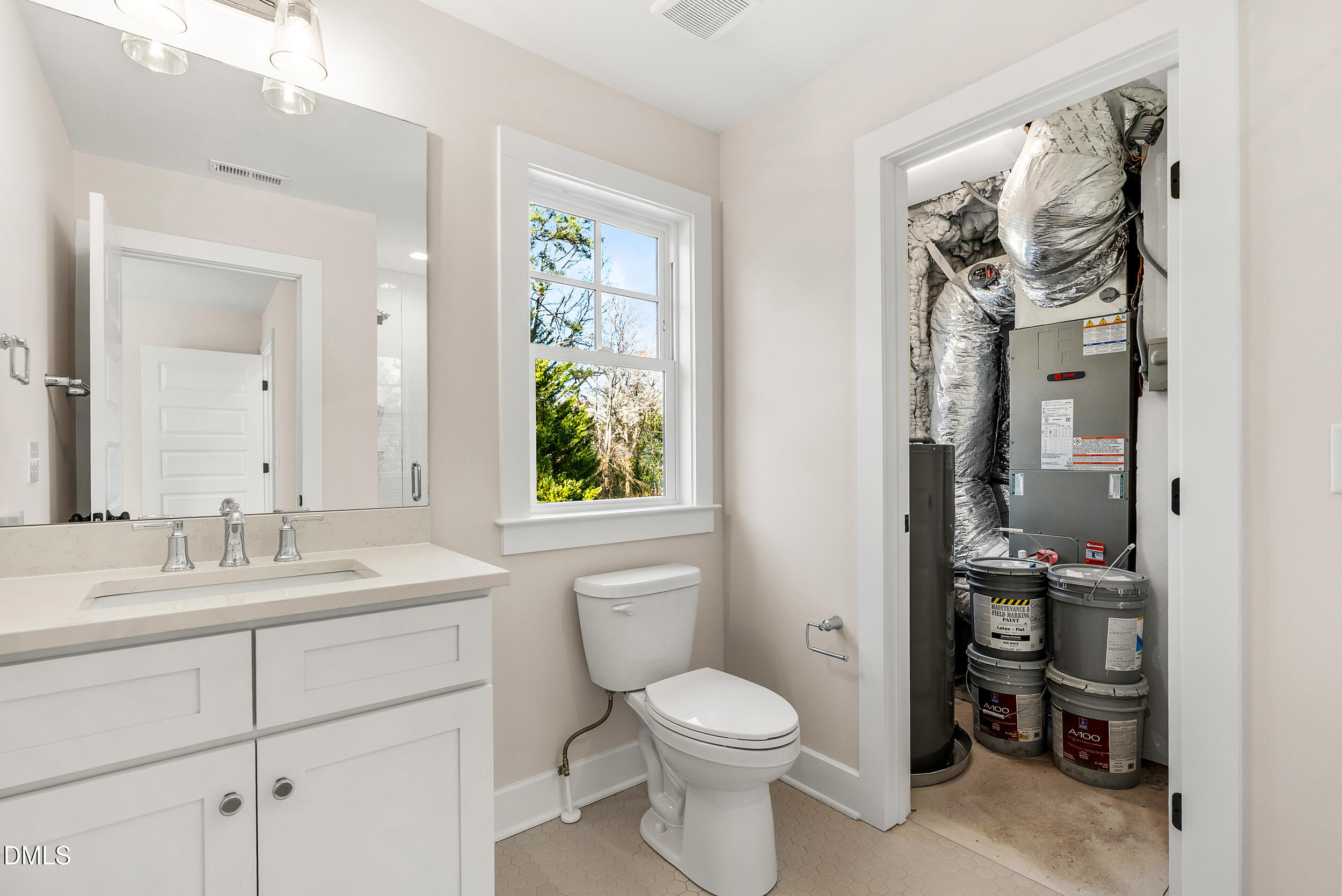 213 Gresham Avenue Property Photo 22