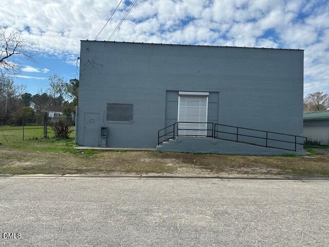 902 Douglas Street S Property Photo 1