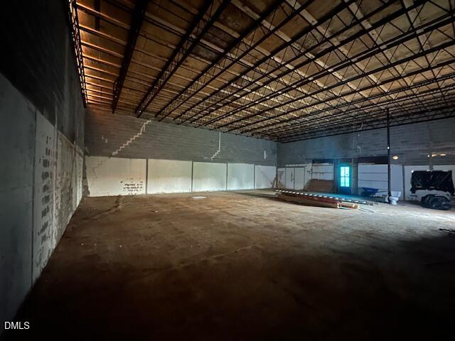 902 Douglas Street S Property Photo 11