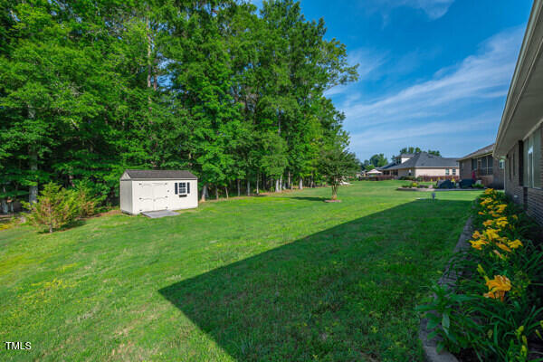 328 Bryerstone Drive Property Photo 25