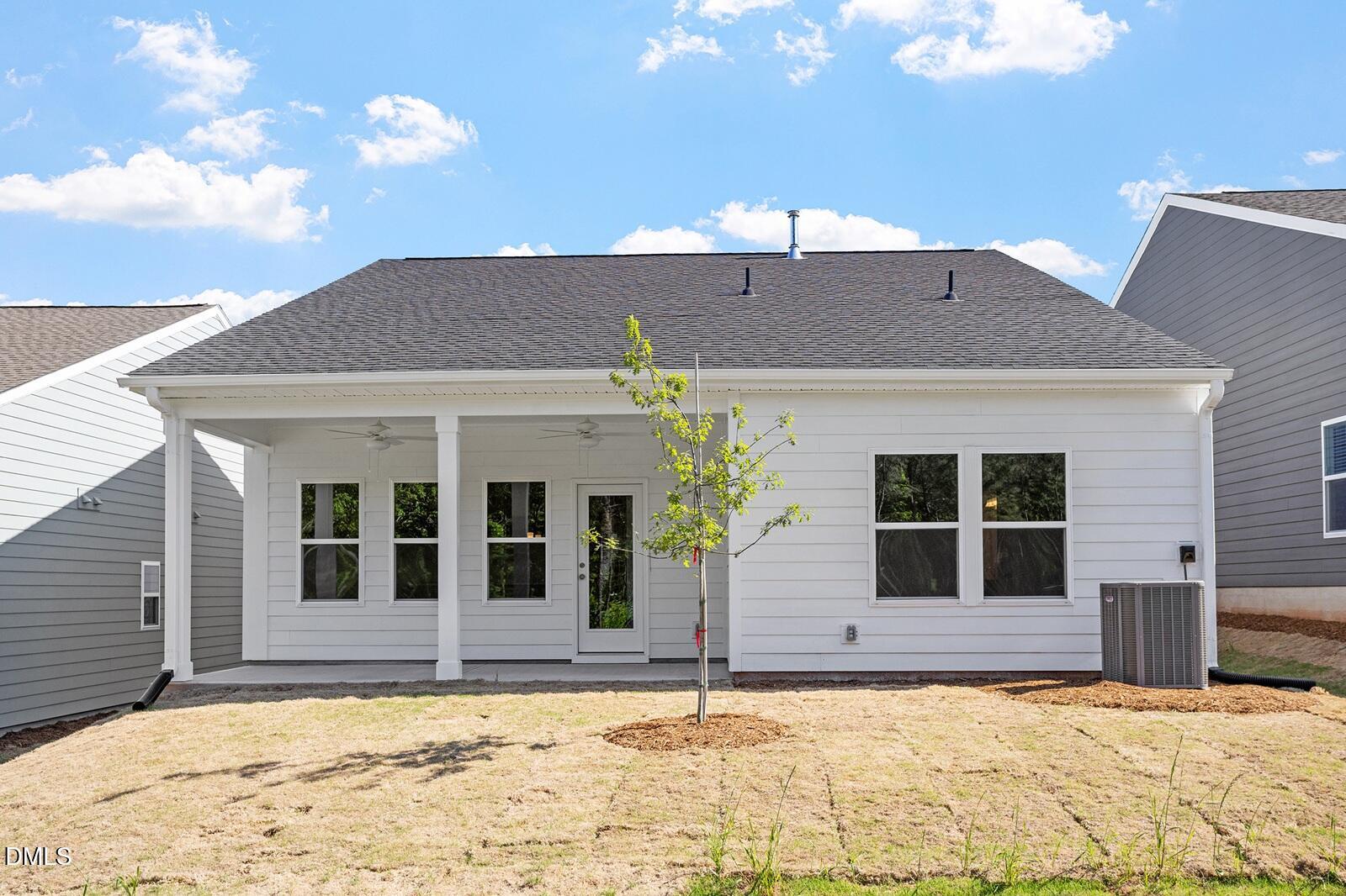 2073 Bull City Bend 405 Property Photo 17