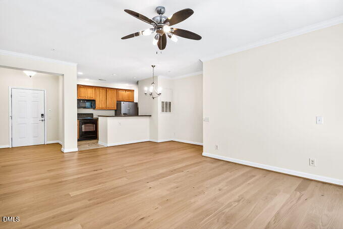 623 Eyam Hall Lane Property Photo 11