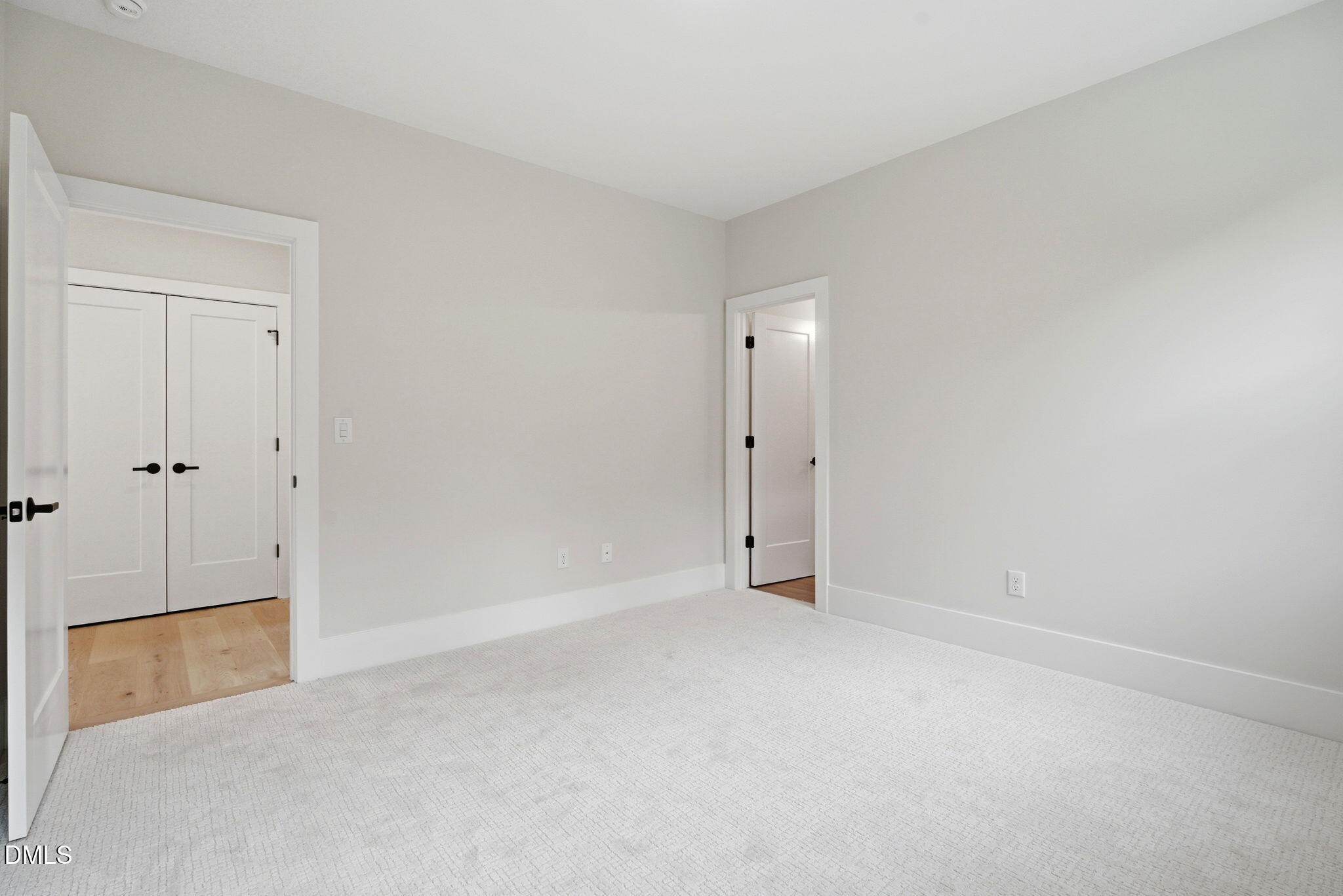 1304 Sanctuary Pond Drive Property Photo 33
