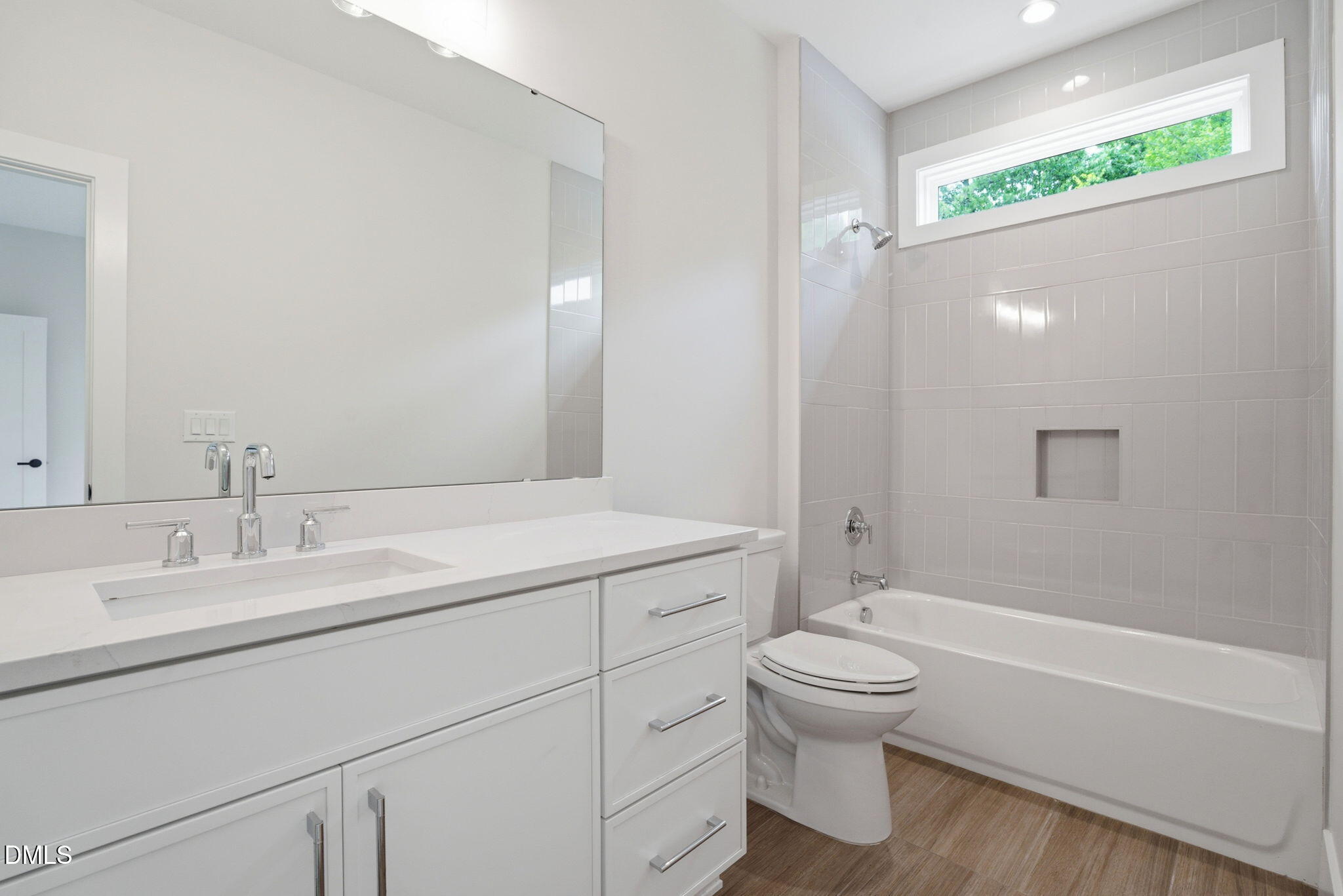 1304 Sanctuary Pond Drive Property Photo 34