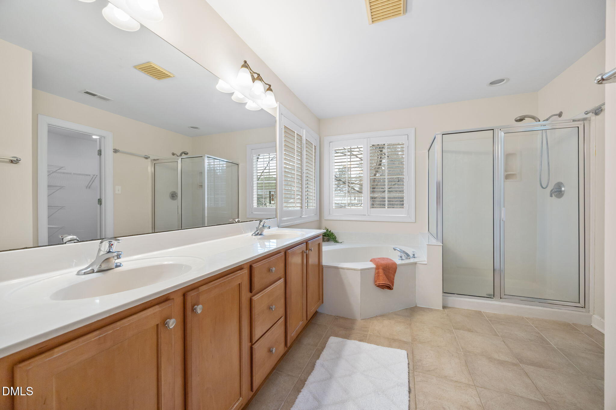 7 Bobcat Court Property Photo 38