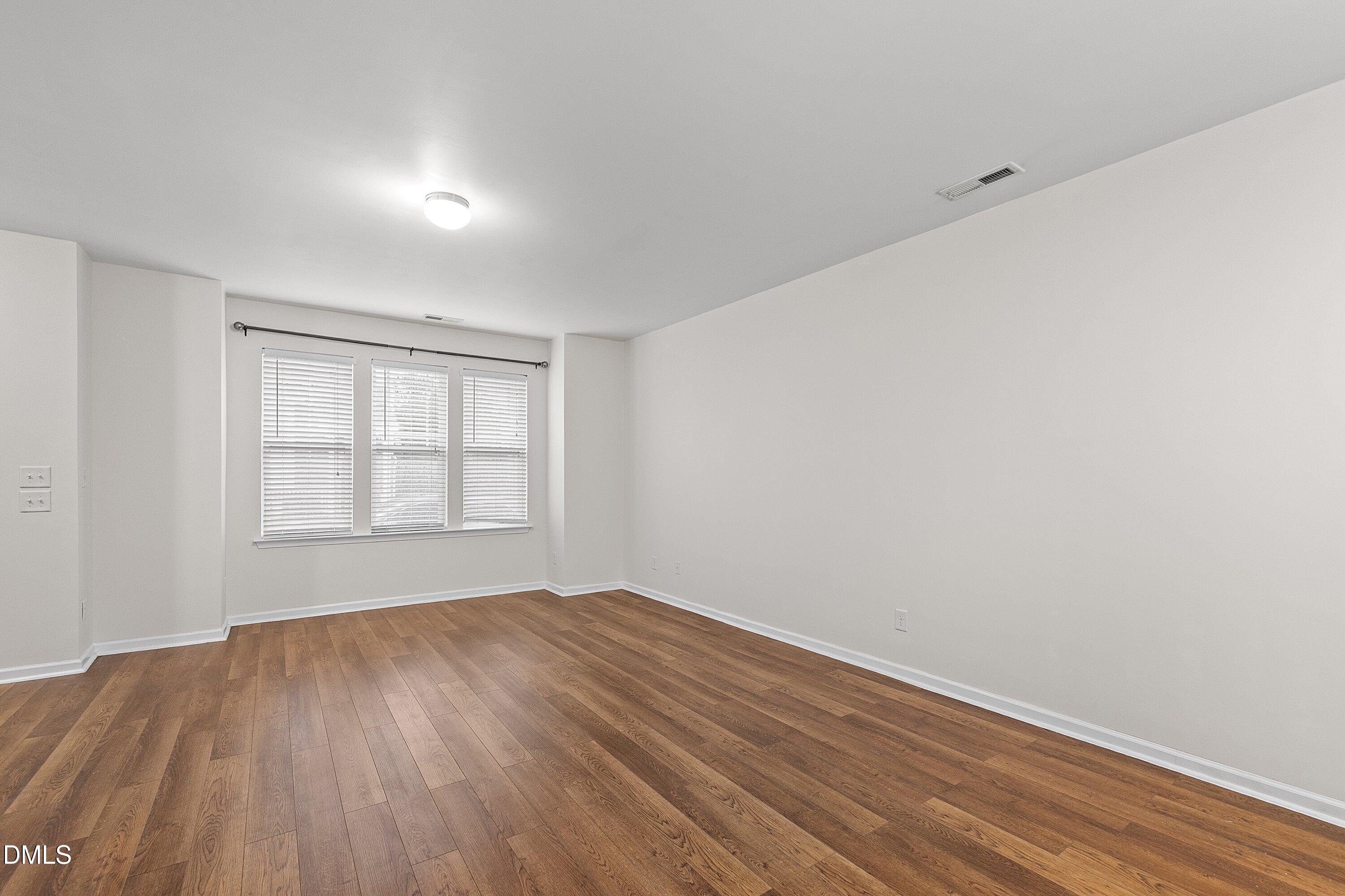 743 Blossom Grove Drive Property Photo 8