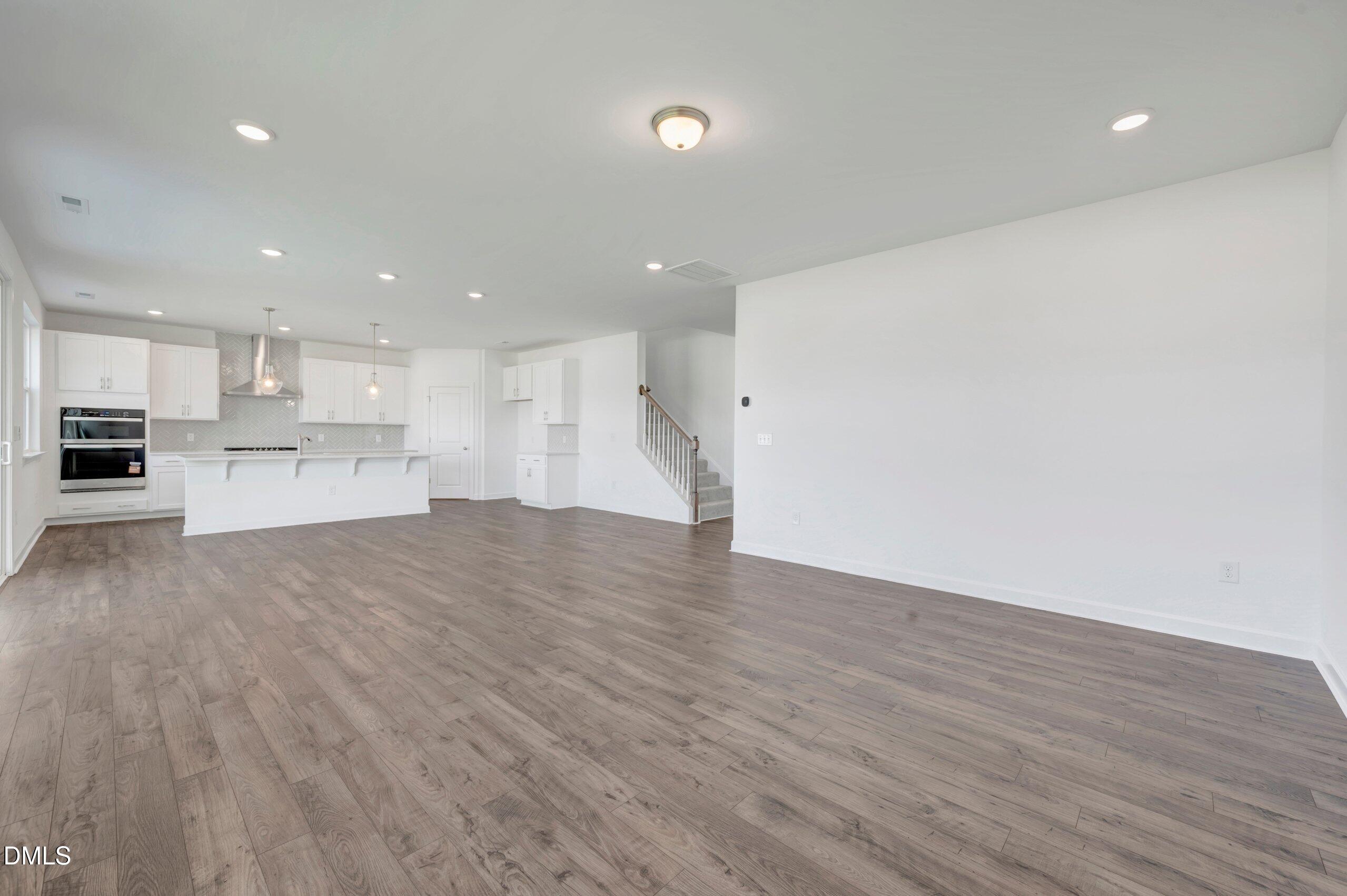 256 Yellow River Way Property Photo 32