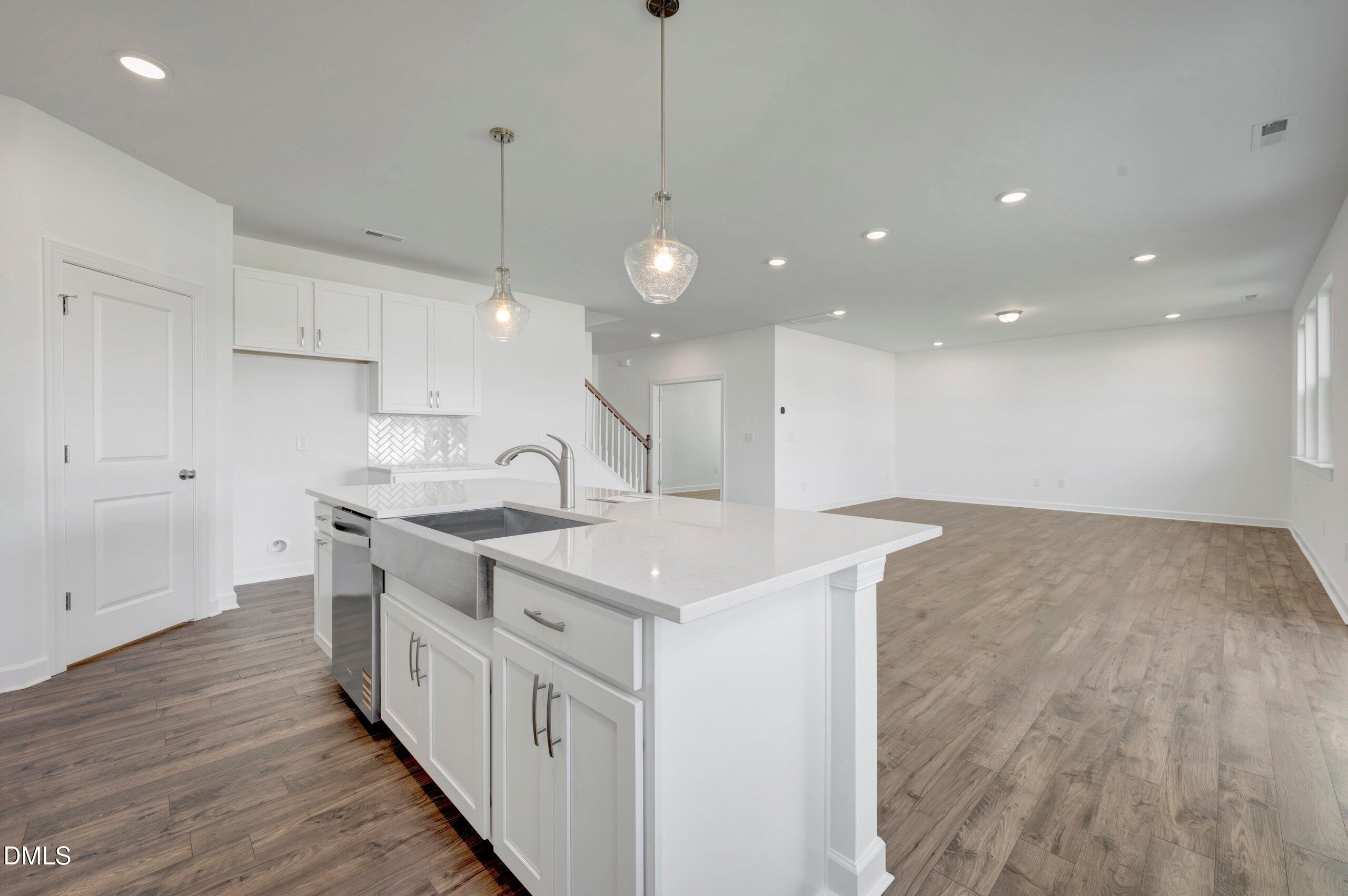 256 Yellow River Way Property Photo 36