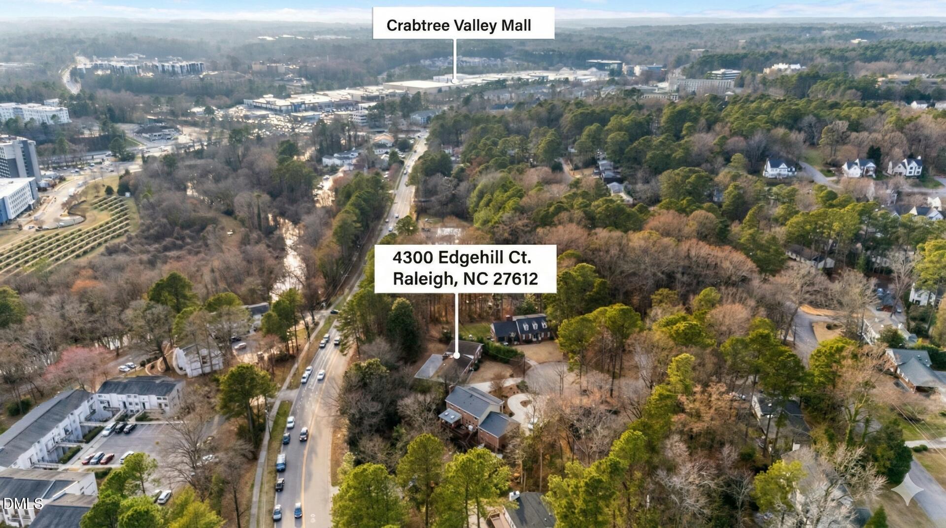 4300 Edgehill Court Property Photo 4