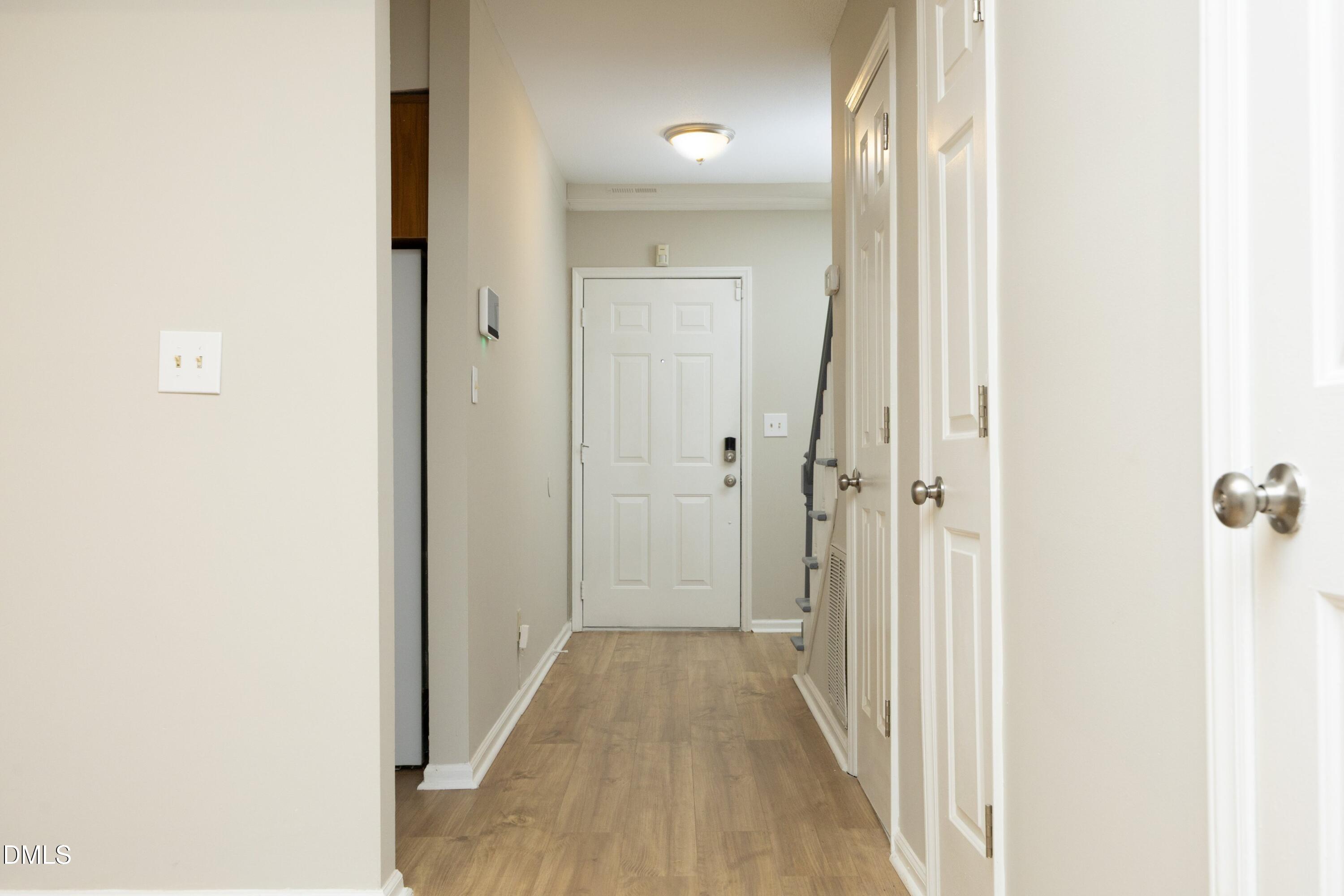 806 Kendall Drive 502 Property Photo 4