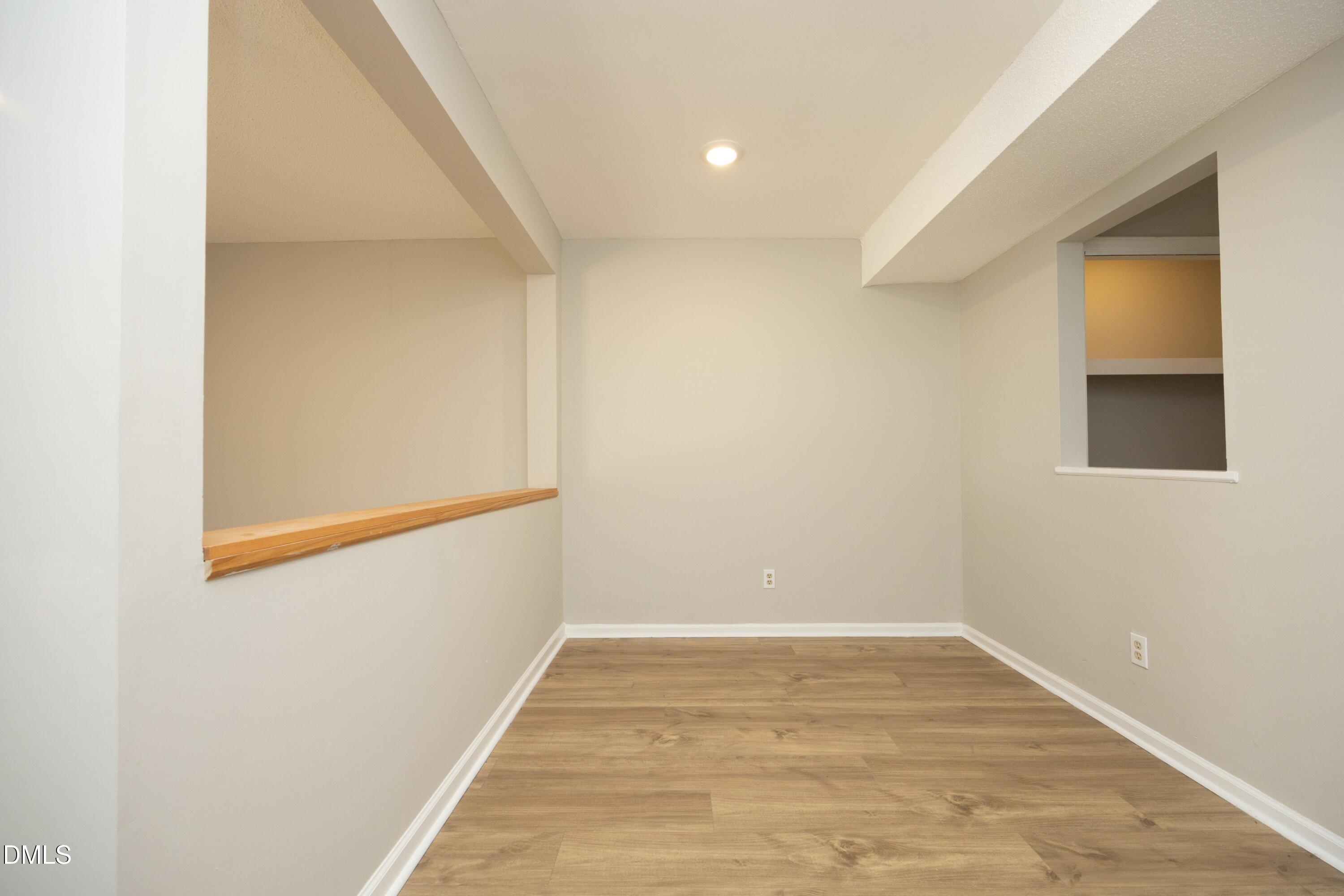 806 Kendall Drive 502 Property Photo 10