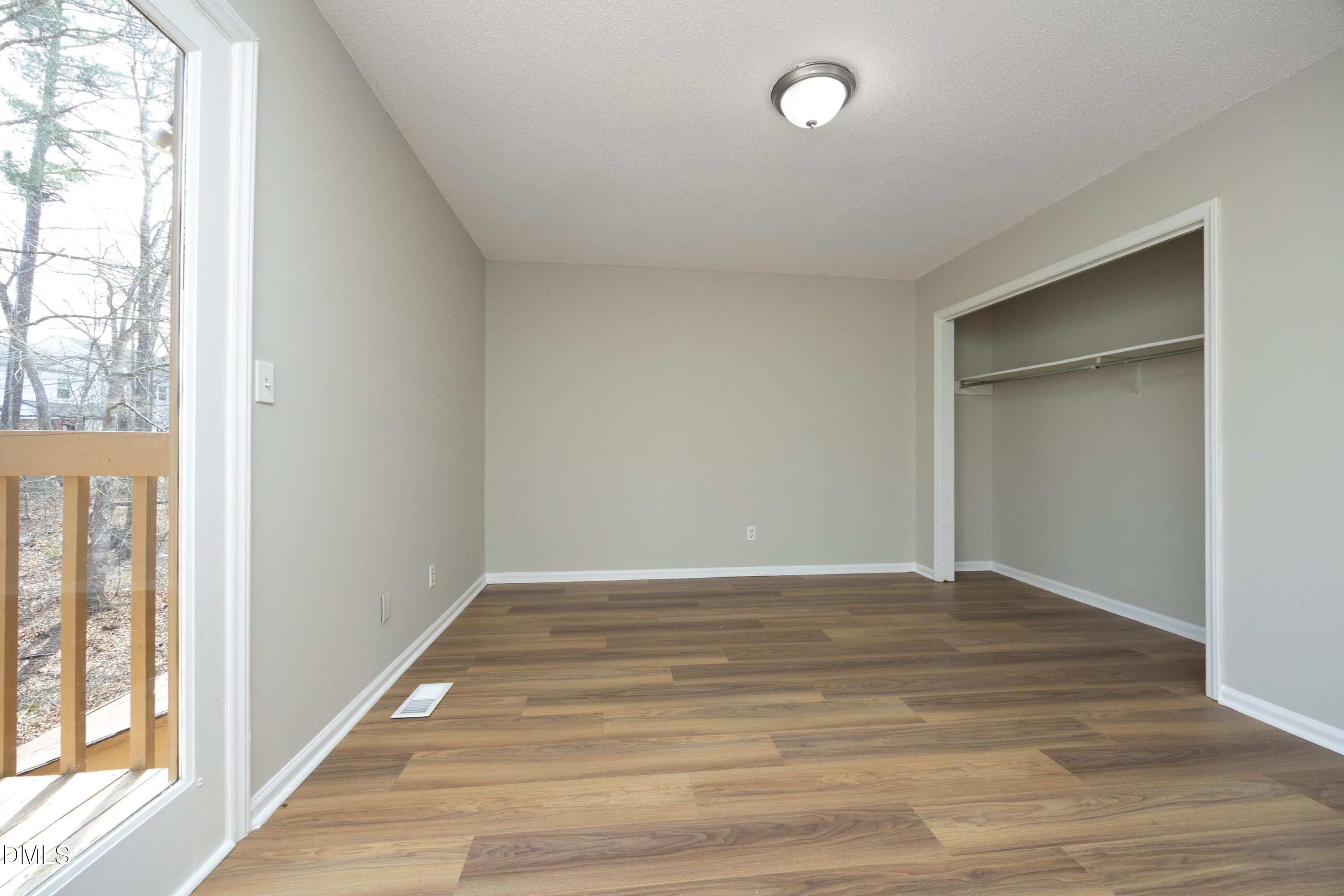 806 Kendall Drive 502 Property Photo 26
