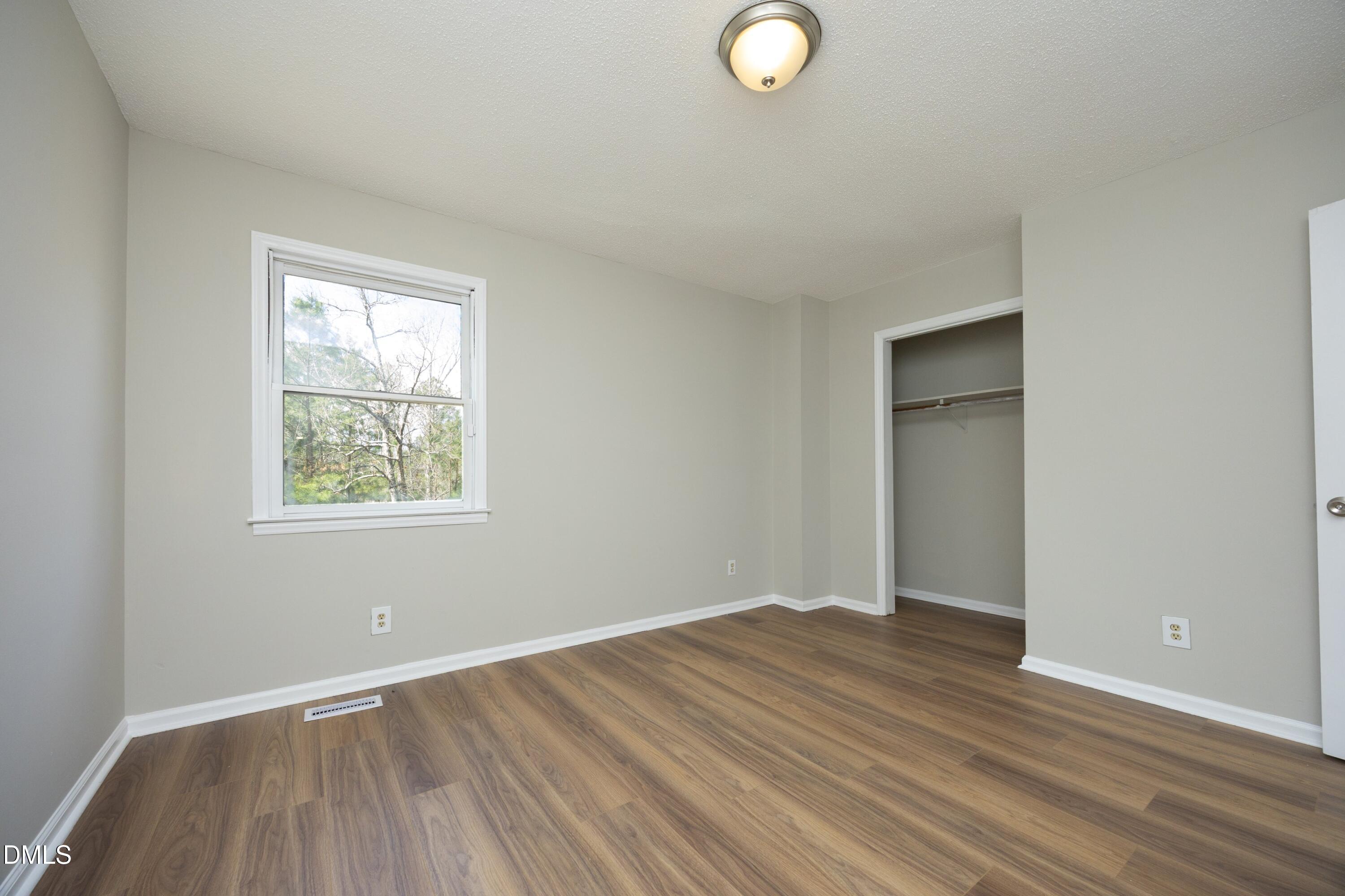 806 Kendall Drive 502 Property Photo 29