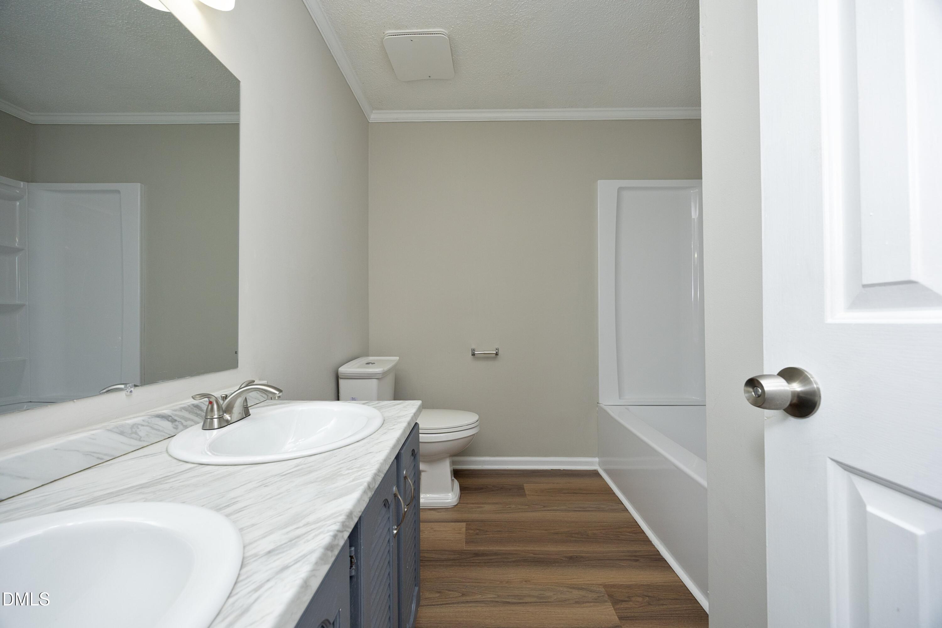 806 Kendall Drive 502 Property Photo 31