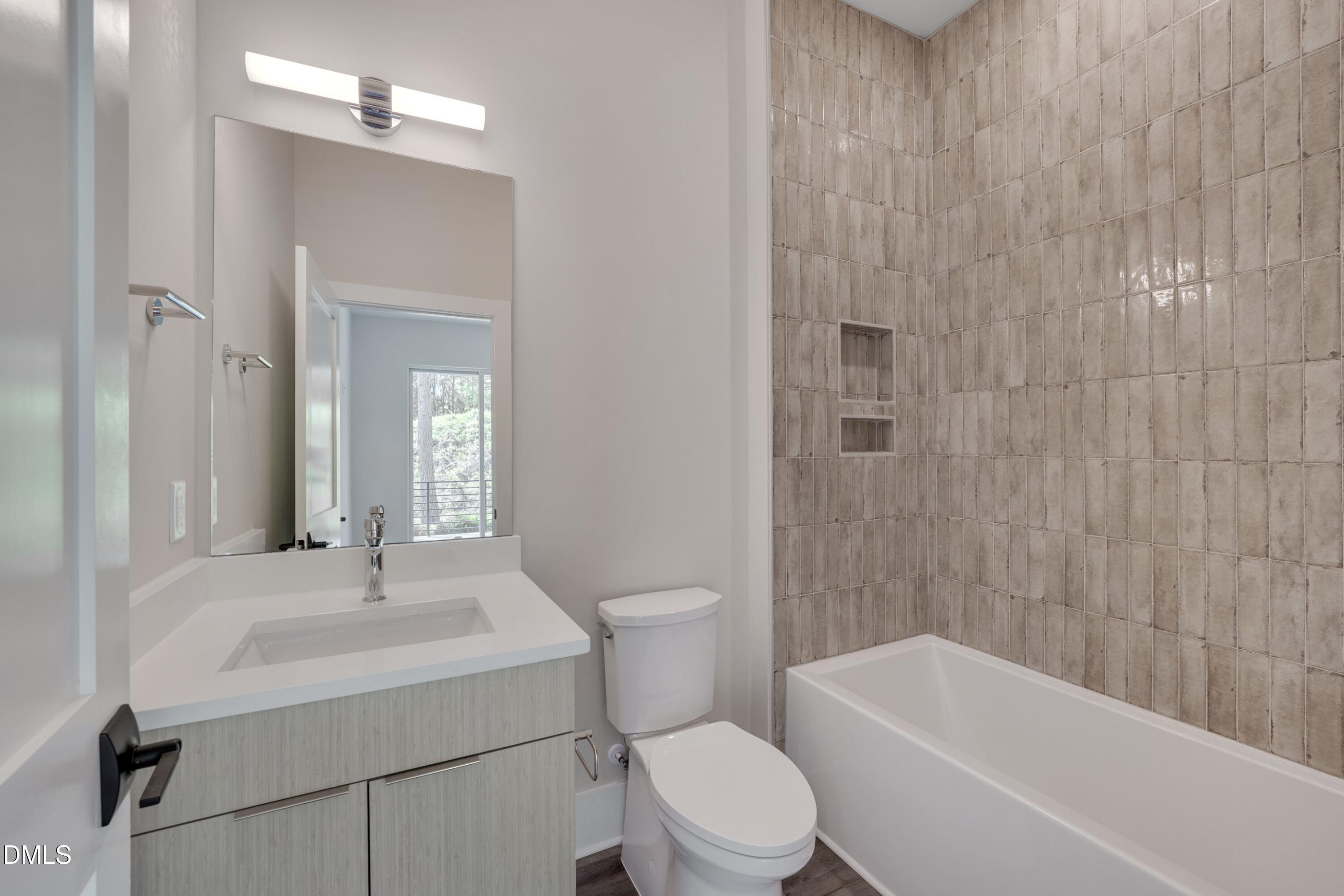 1012 Manor Way Property Photo 18