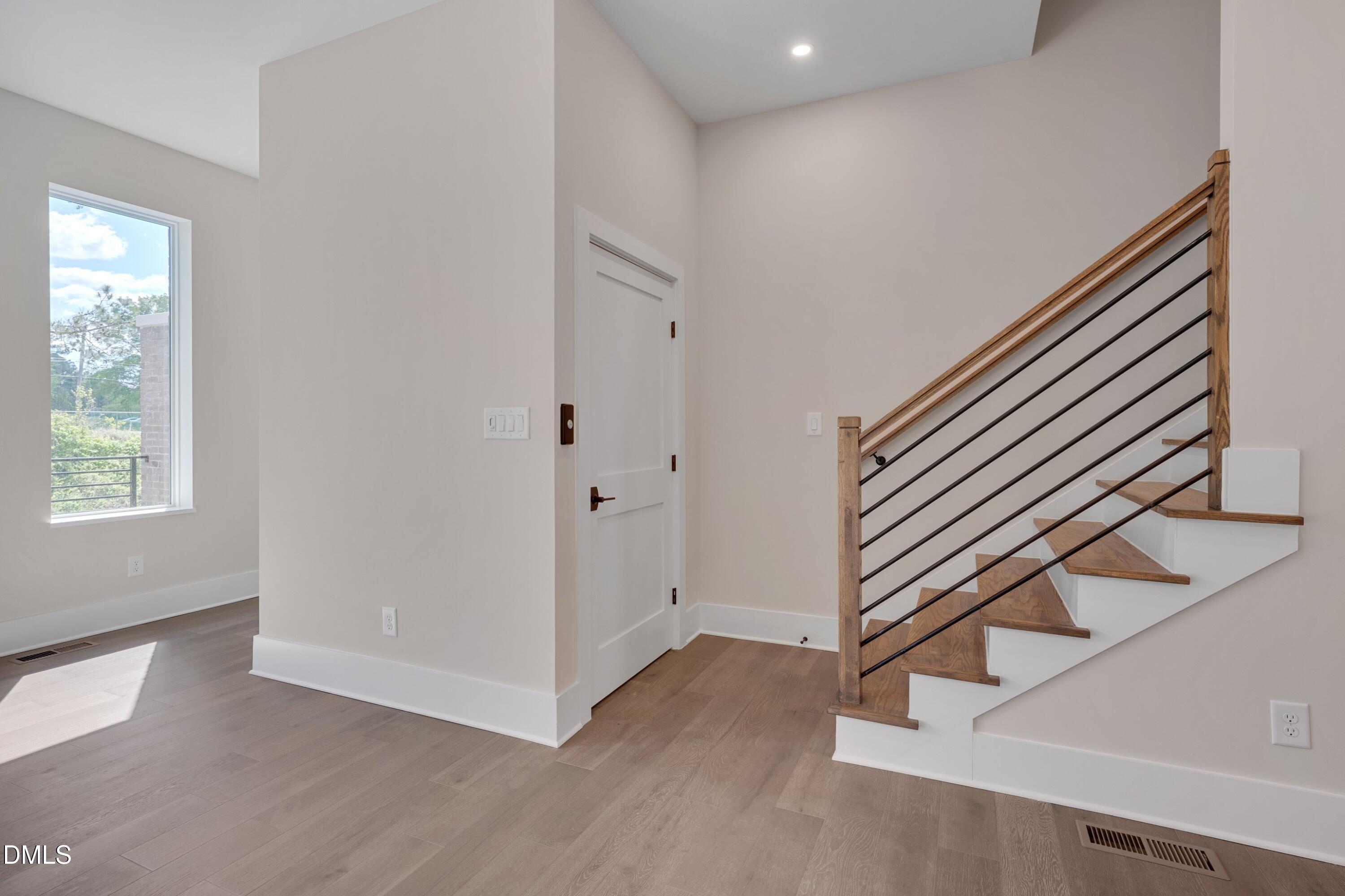 1012 Manor Way Property Photo 31