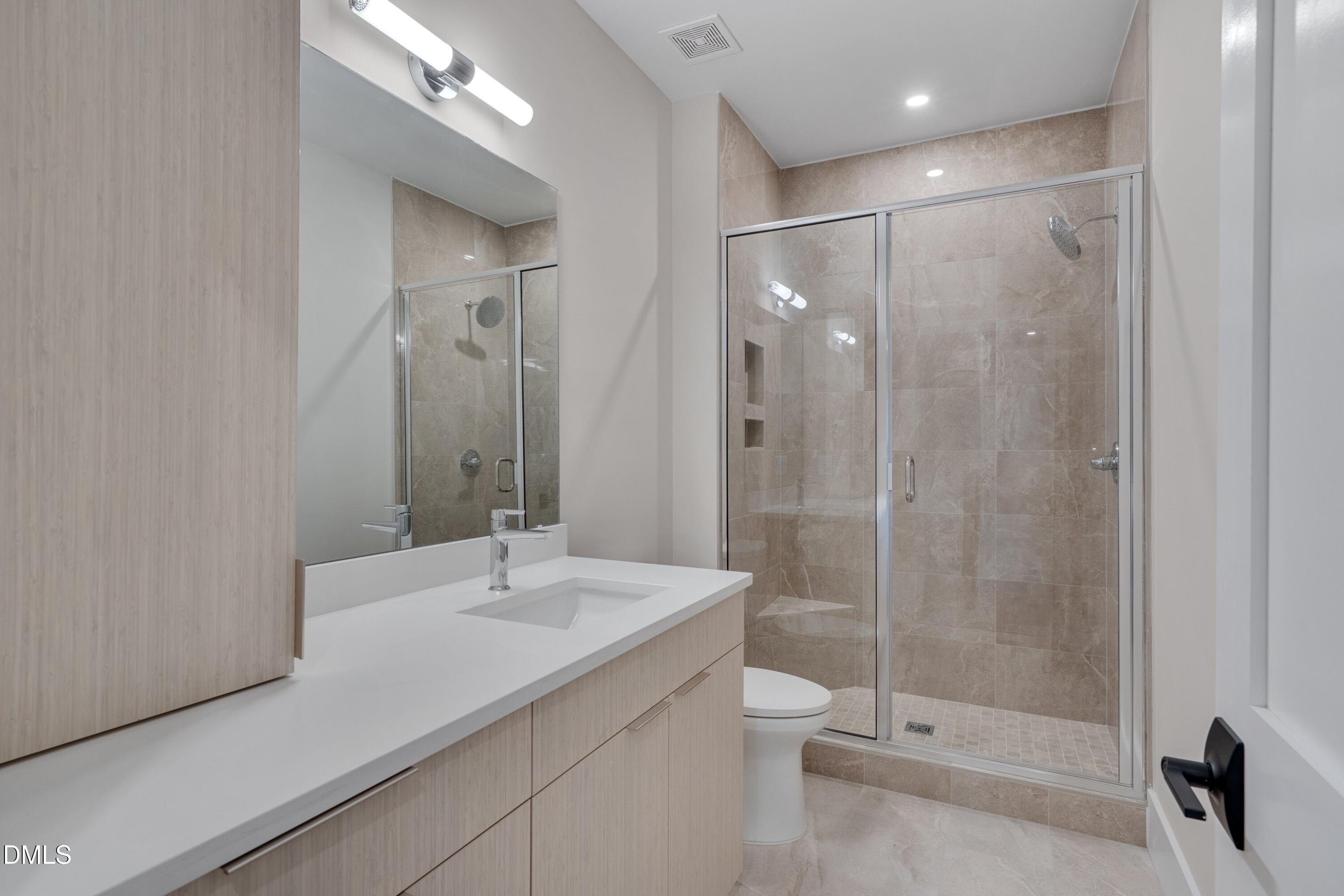 1012 Manor Way Property Photo 34