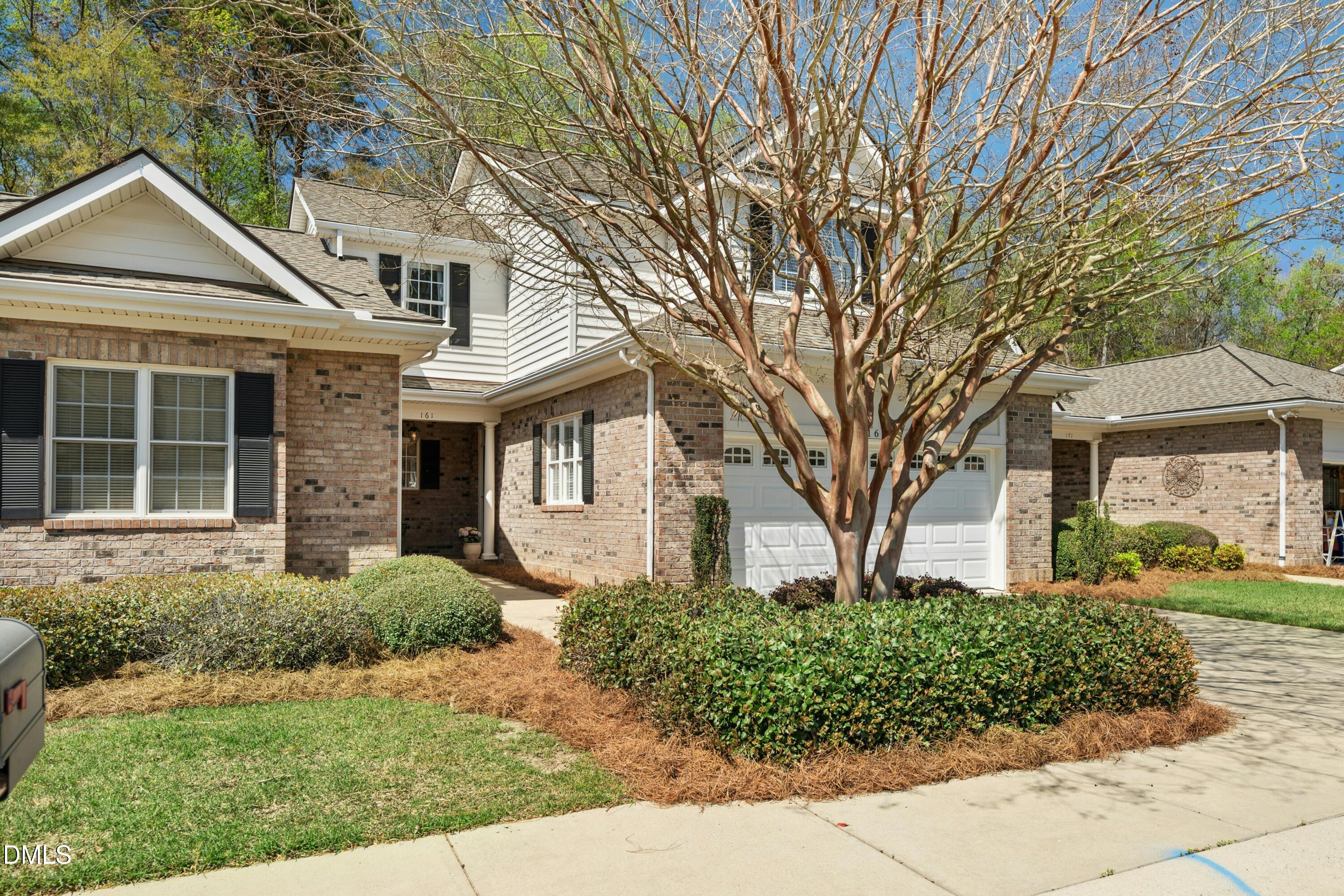 161 Lake Park Circle Property Photo 3