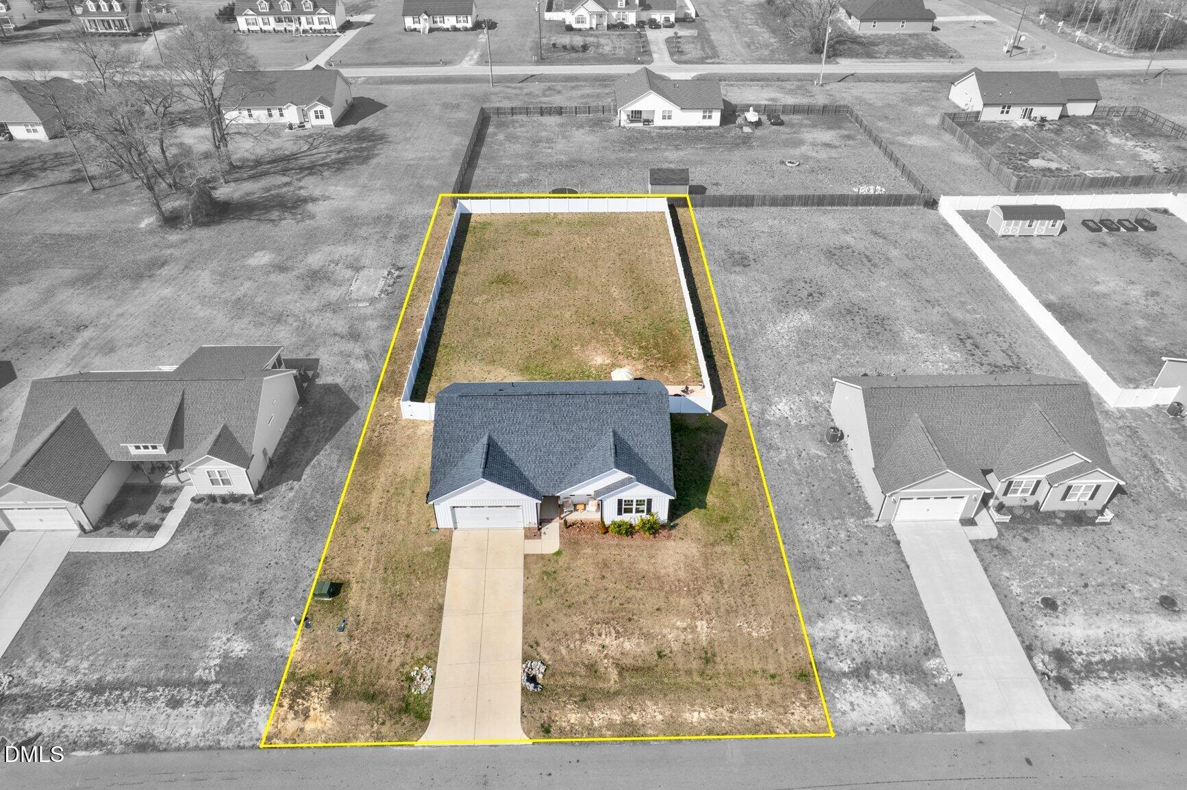 9122 Byron Court Property Photo 29