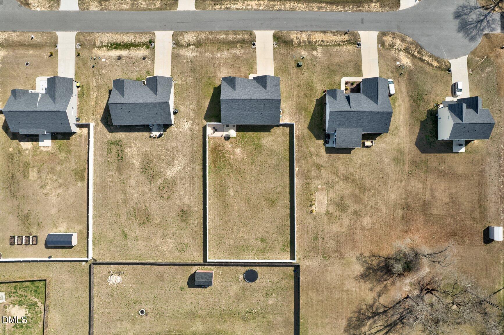 9122 Byron Court Property Photo 34