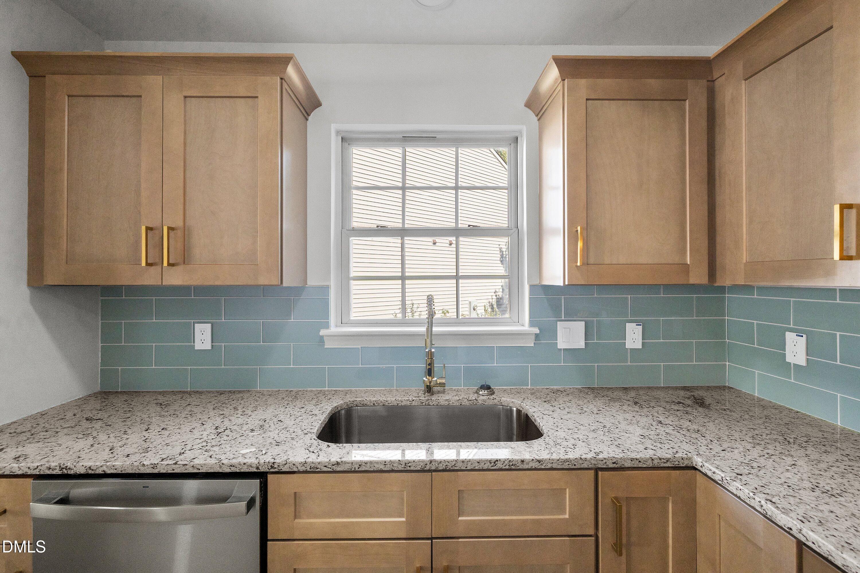 12 Sameer Court Property Photo 7